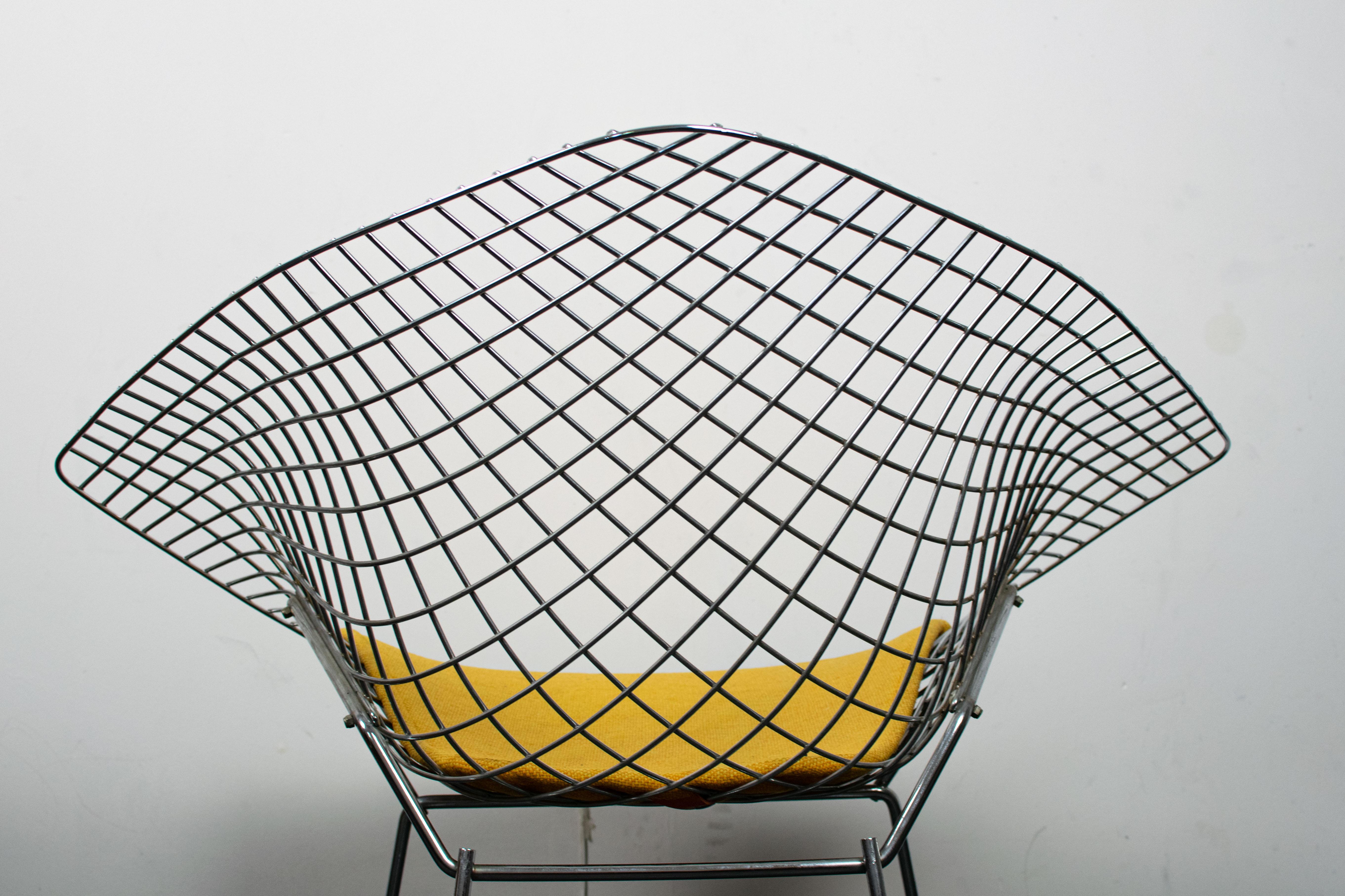 Diamond Chair by Harry Bertoia for Knoll In Excellent Condition In Busserolles, FR