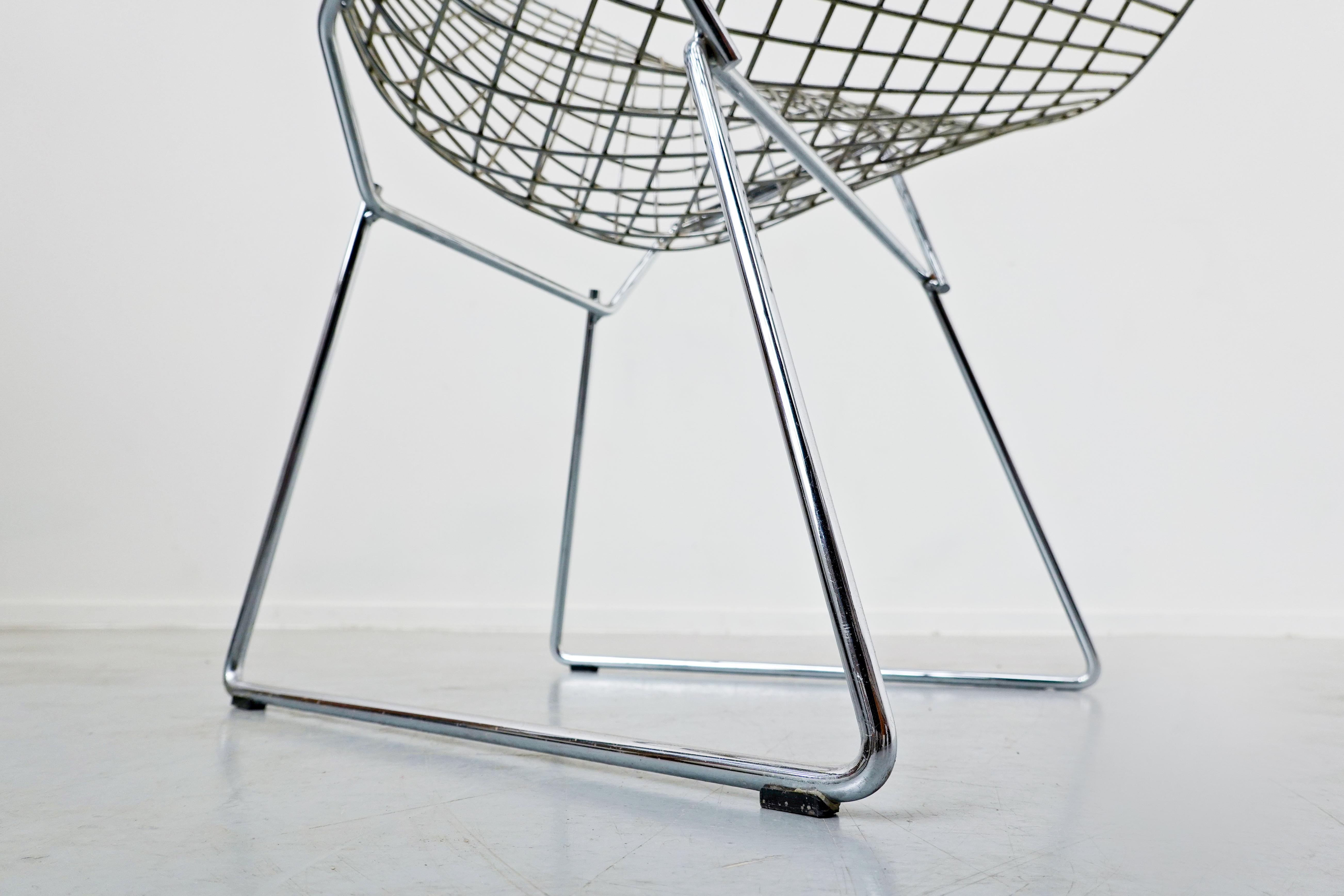 Diamond Chair by Harry Bertoia for Knoll International 1