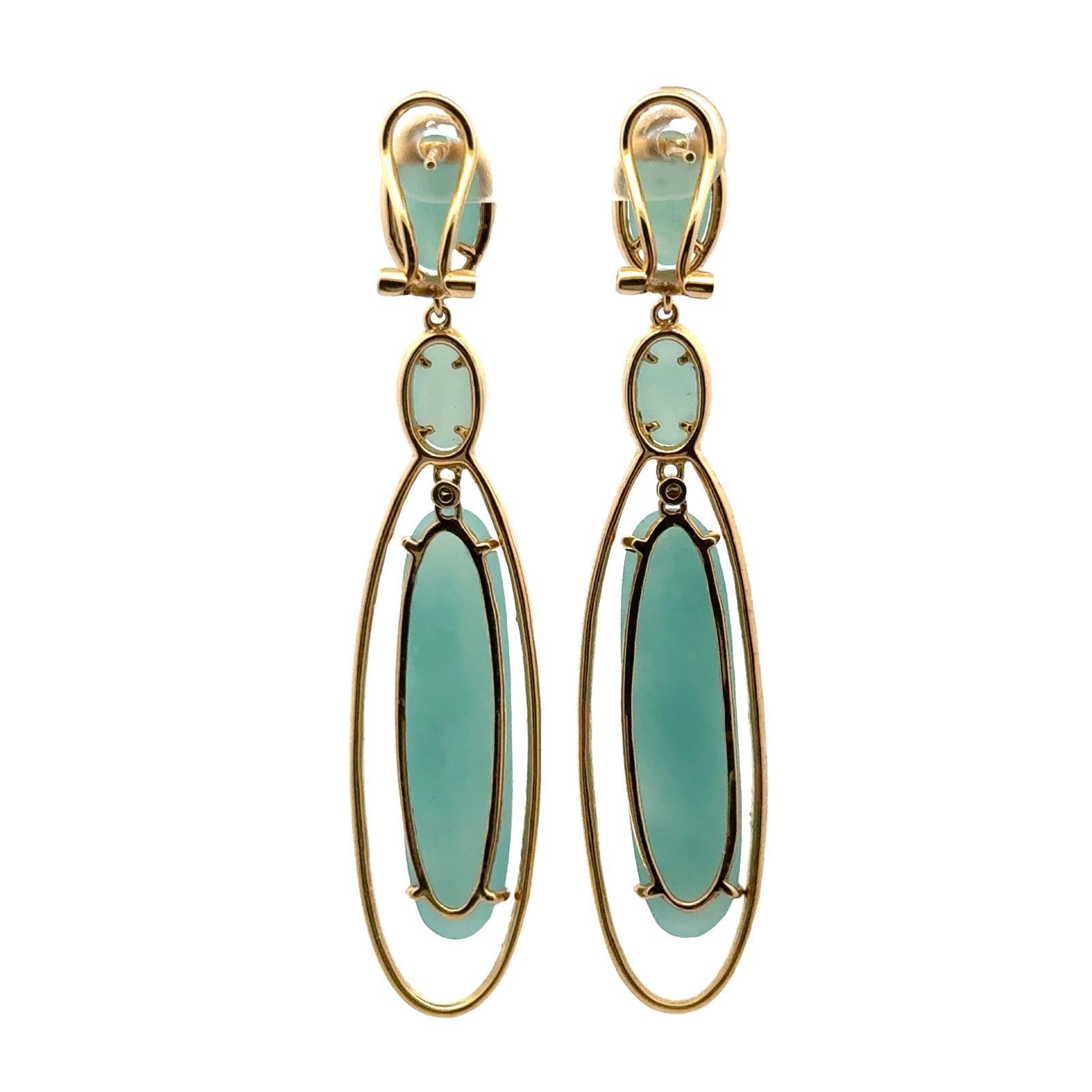 Women's Diamond & Chalcedony 18 Karat Yellow Gold Drop Lever-Back Modern Earrings For Sale