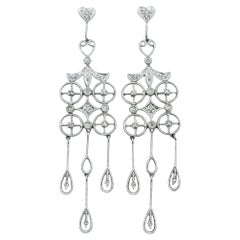 Pendants d'oreilles lustre en or blanc 14 carats avec détails milgrain