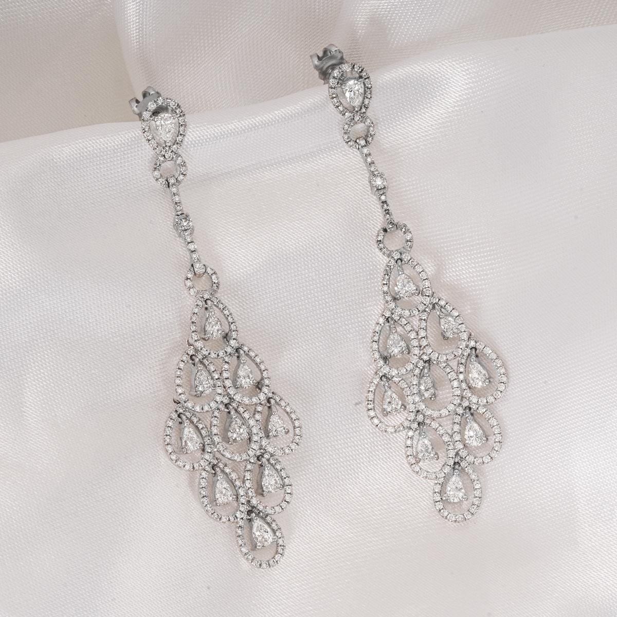 Diamond Chandelier Drop Earrings 7.30 Carats For Sale 1