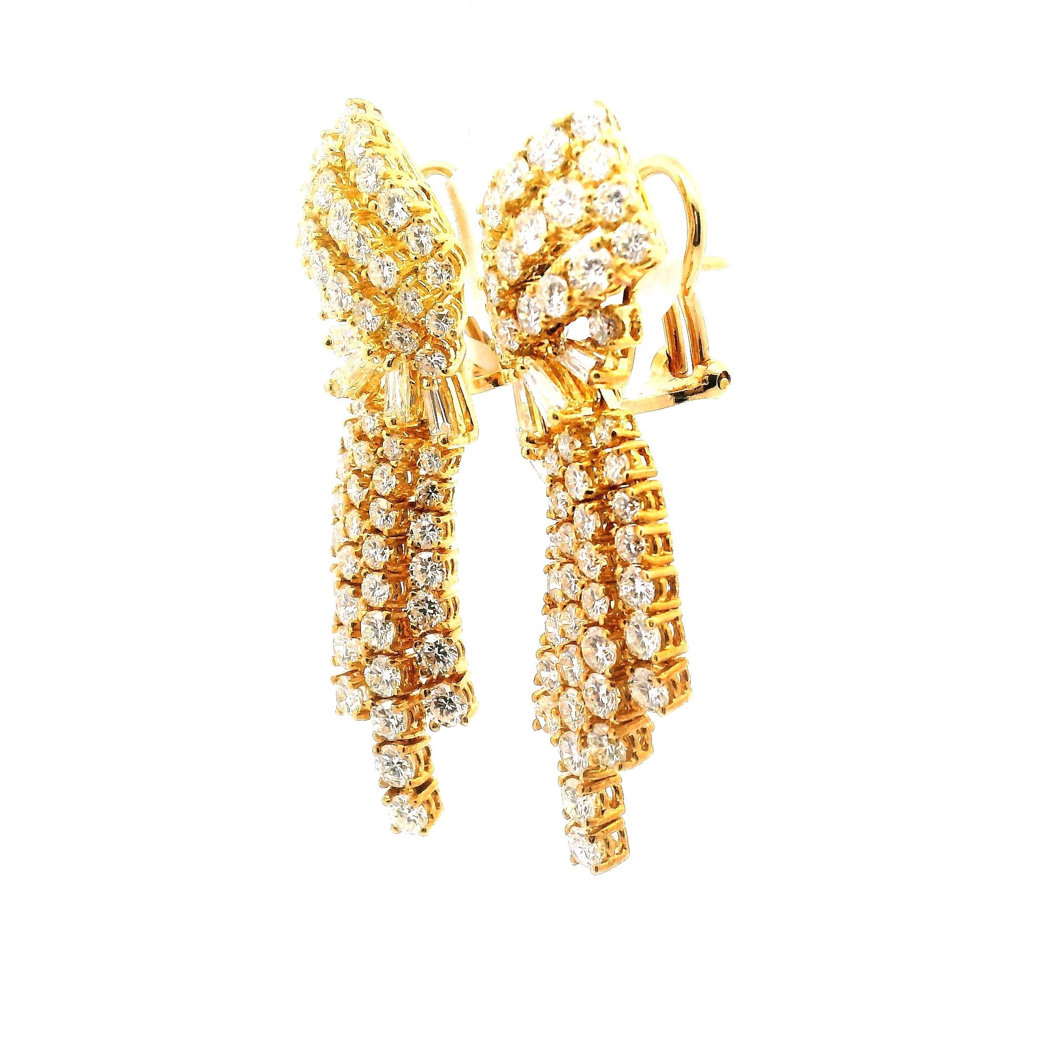 Boucles d'oreilles chandelier - Diamant Bon état - En vente à Sausalito, CA