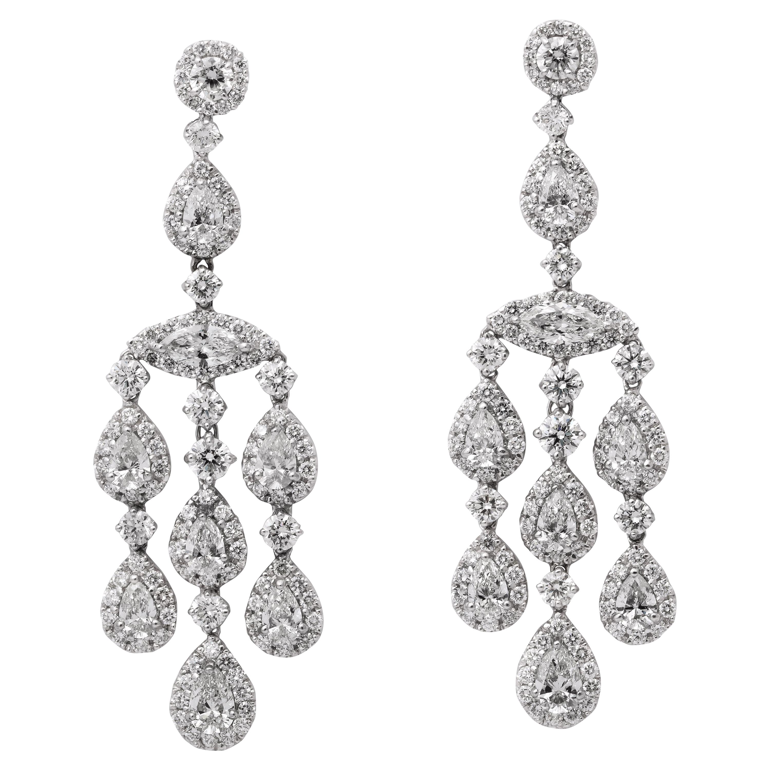 Boucles d'oreilles chandelier - Diamant en vente