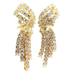 Orecchini a lampadario con diamanti