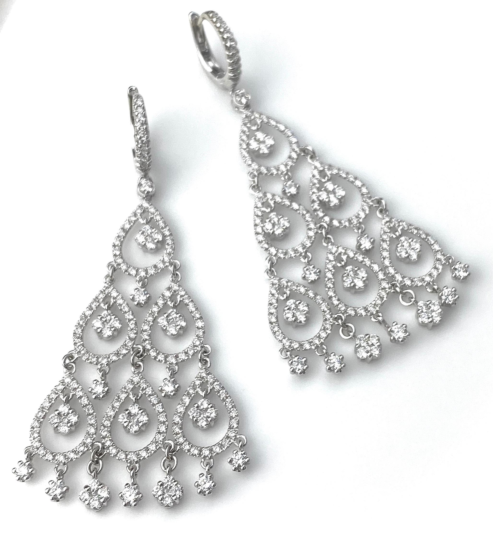 Ladies' Italian chandelier earrings in 18kt white gold with 4.14ct total of micro-set diamonds. Made in Italy.