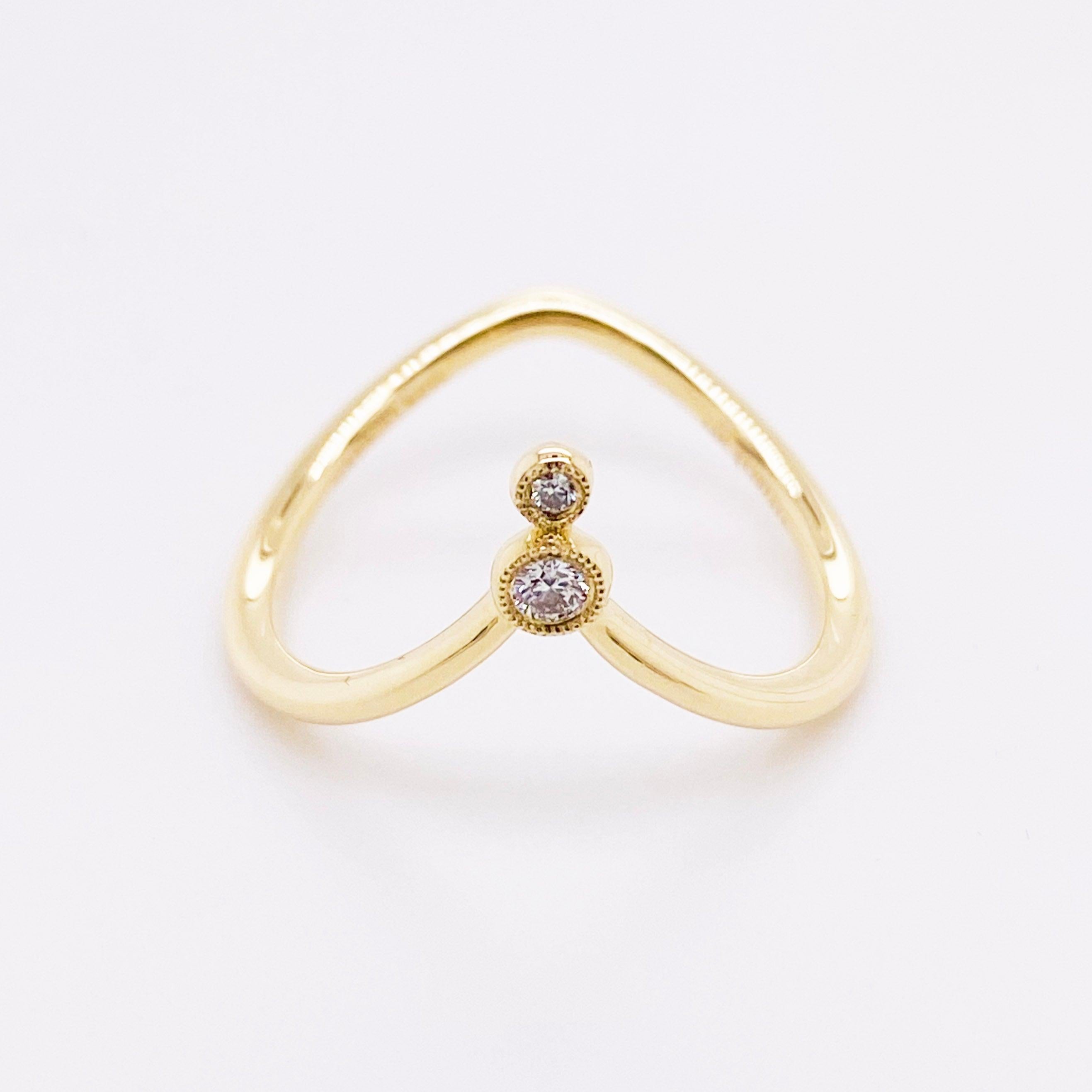 For Sale:  Diamond Chevron Ring, 14 Karat Gold Curved V Ring, Gabriel & Co. LR51827Y45JJ 3