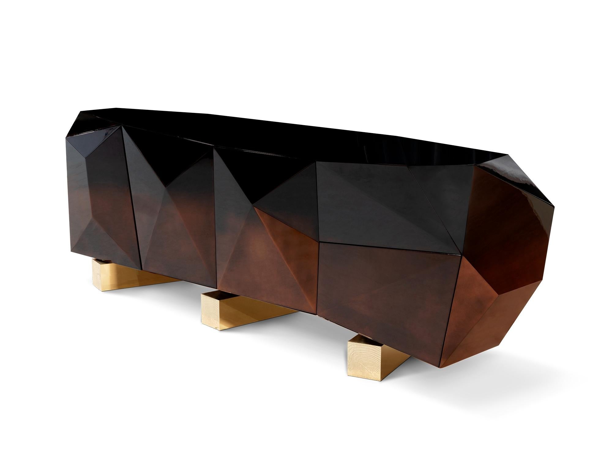 Diamant Schokoladen-Sideboard XL - Handgefertigtes Holz & Messing - Boca do Lobo (Geschnitzt) im Angebot