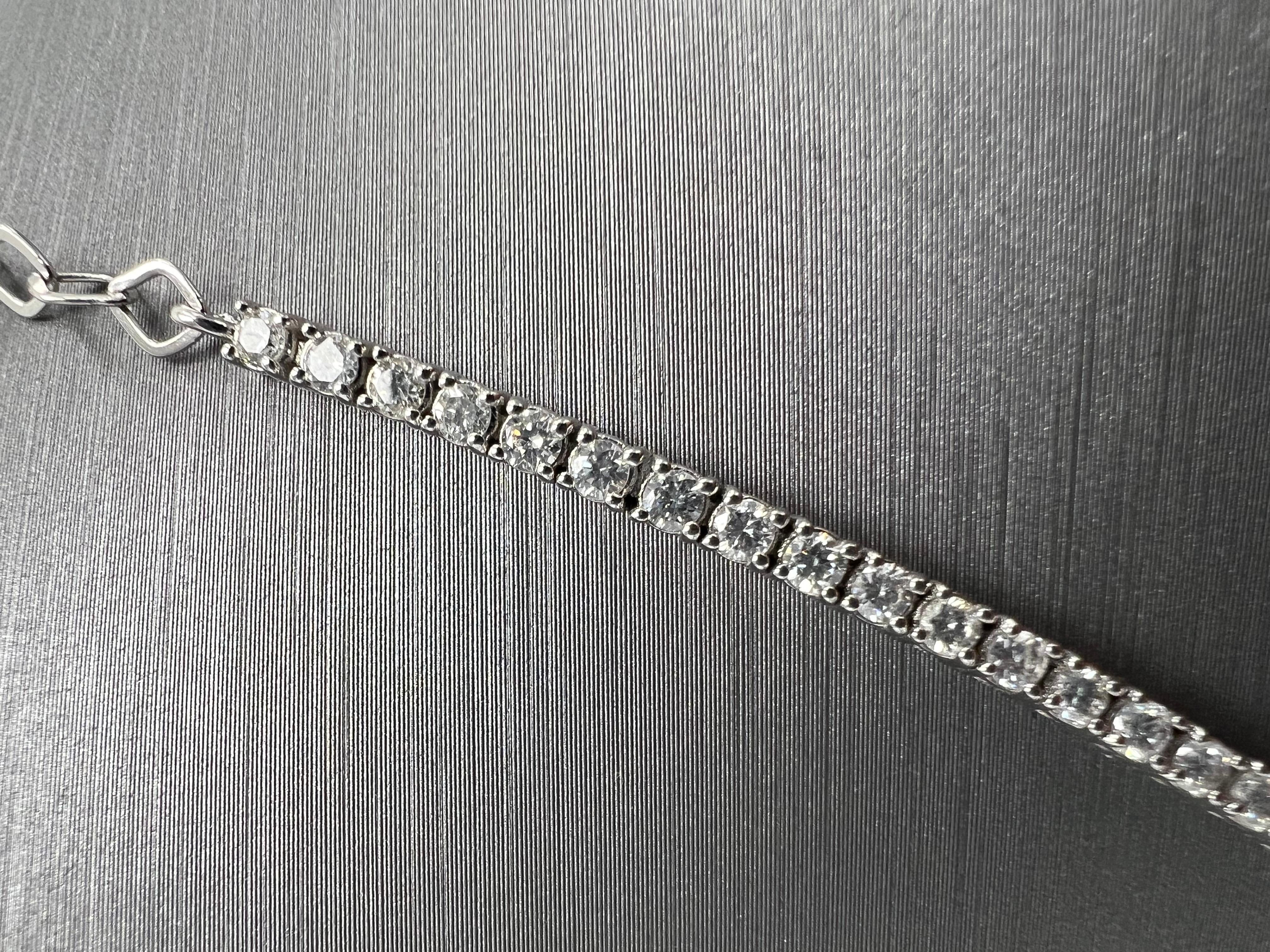 Diamond Choker Necklace in 14k white with 1.02ct of Natural Emerald Cut Sapphire For Sale 2