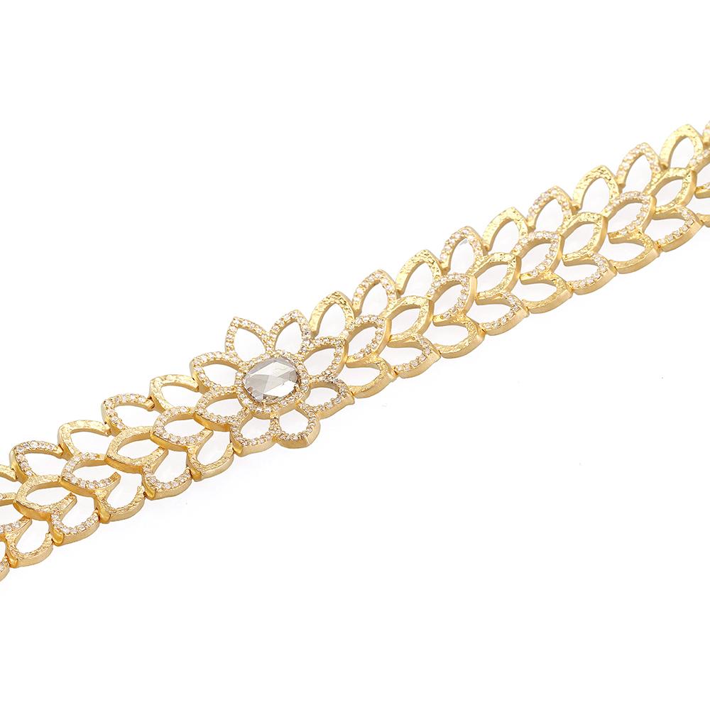 Vitality Choker Necklace Set in 20 Karat Yellow Gold with 3.00-carat Diamonds. This necklace is part of COOMI's Vitality Collection which is inspired by symbolism found in vines and tendrils that grow towards the light and suggest the steadfastness