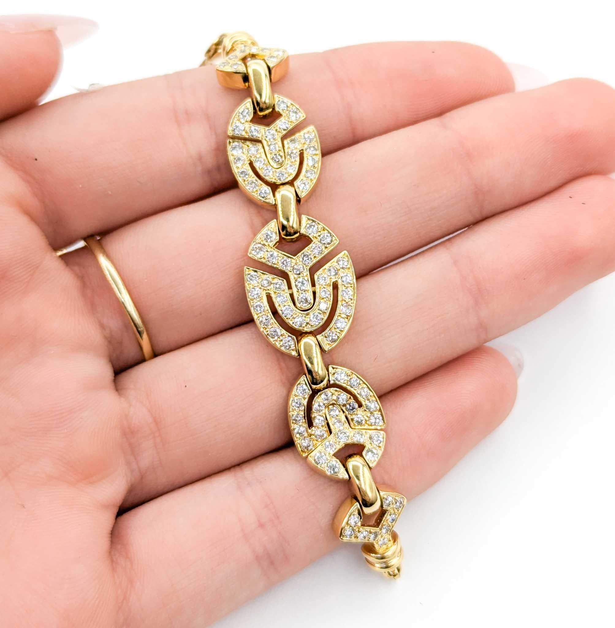 Diamond Choker Necklace in Yellow Gold For Sale 1