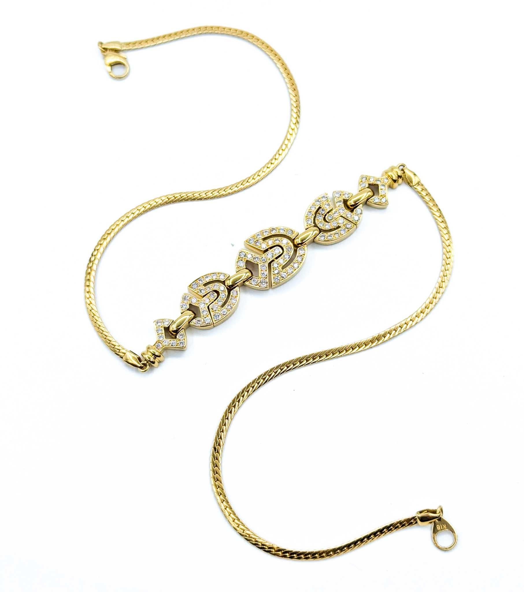 Diamond Choker Necklace in Yellow Gold For Sale 3