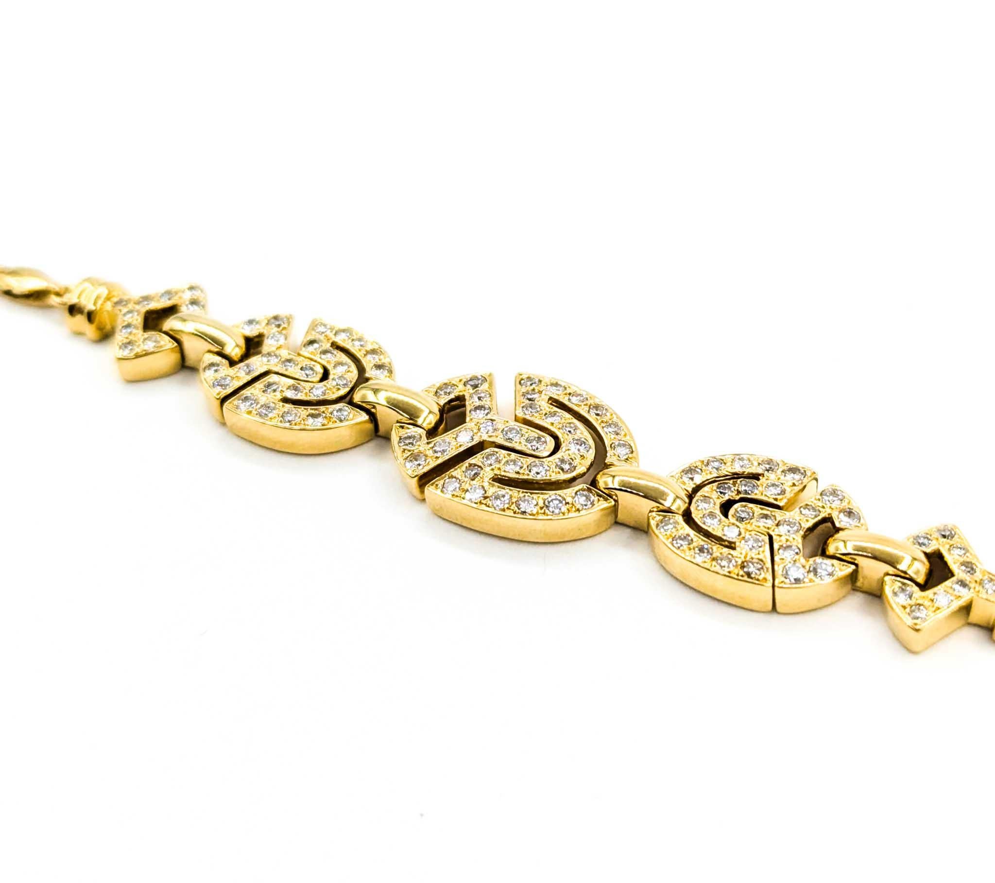 Diamond Choker Necklace in Yellow Gold For Sale 4