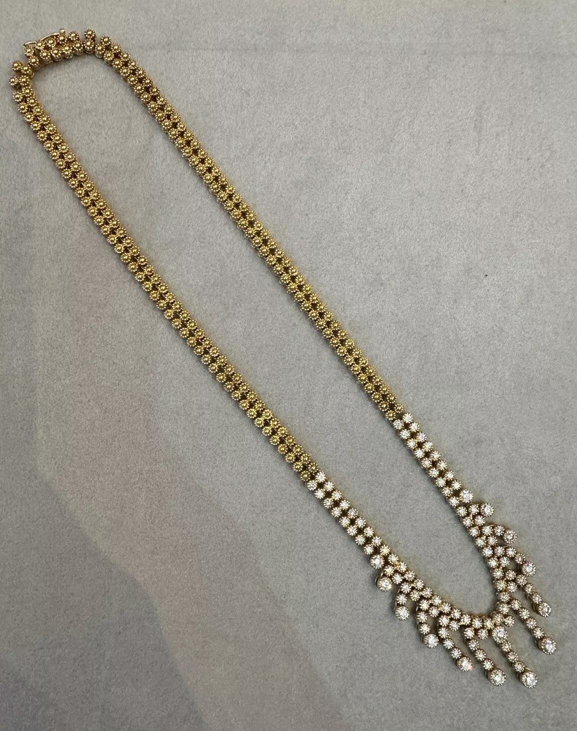 Collana girocollo con diamanti e pendenti in oro giallo 18 carati In condizioni ottime in vendita a La Jolla, CA