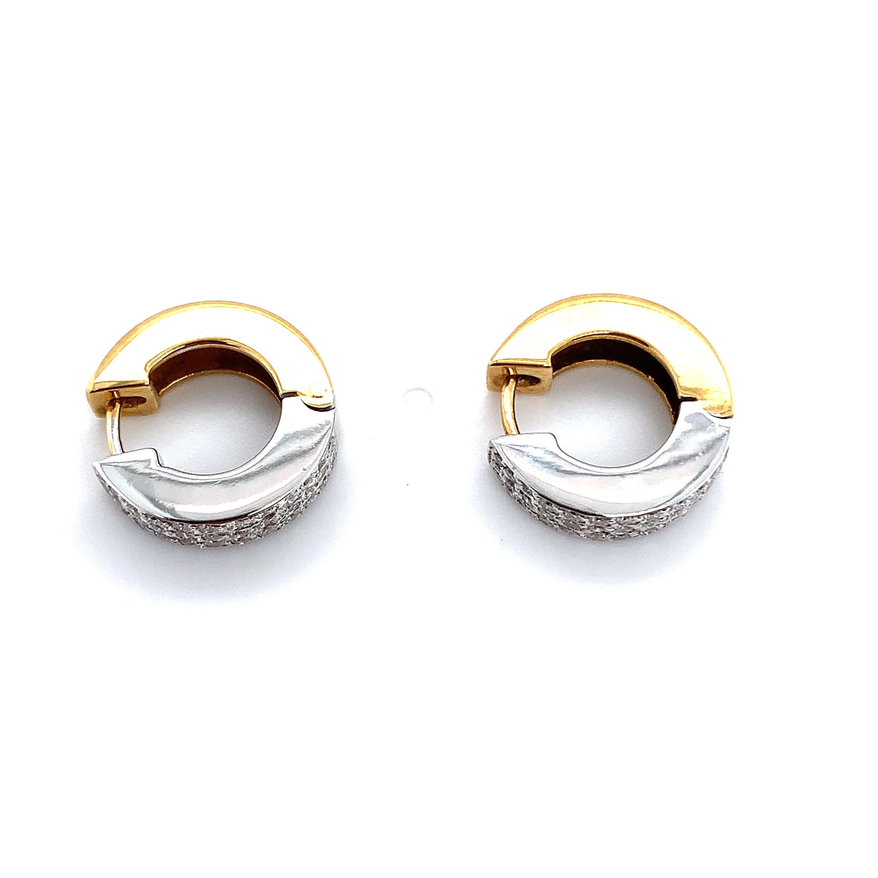 Pendientes aros gruesos de diamantes Oro blanco y amarillo de 18k en venta 1