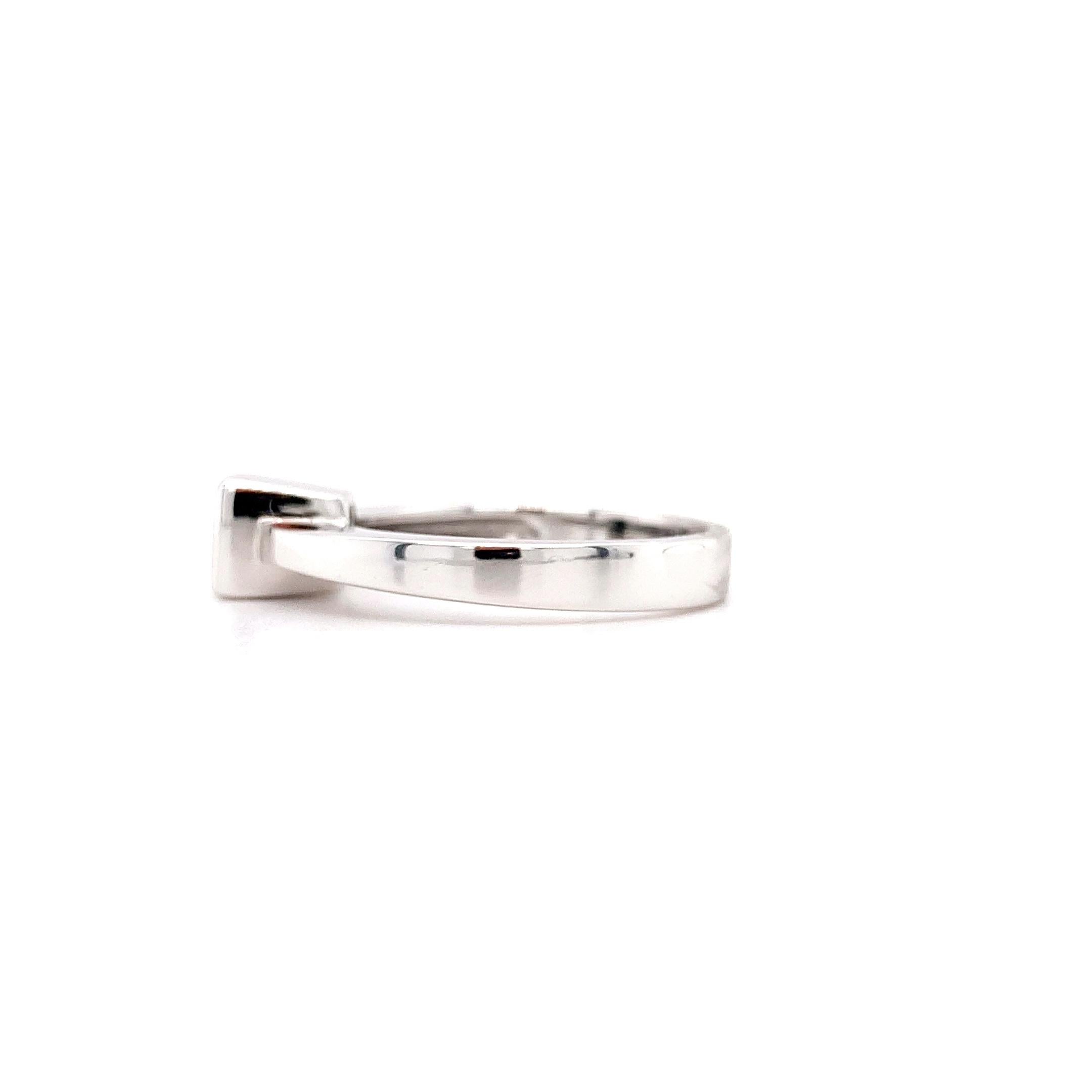 Diamond chunky illusion engagement ring in 14k white gold For Sale 1