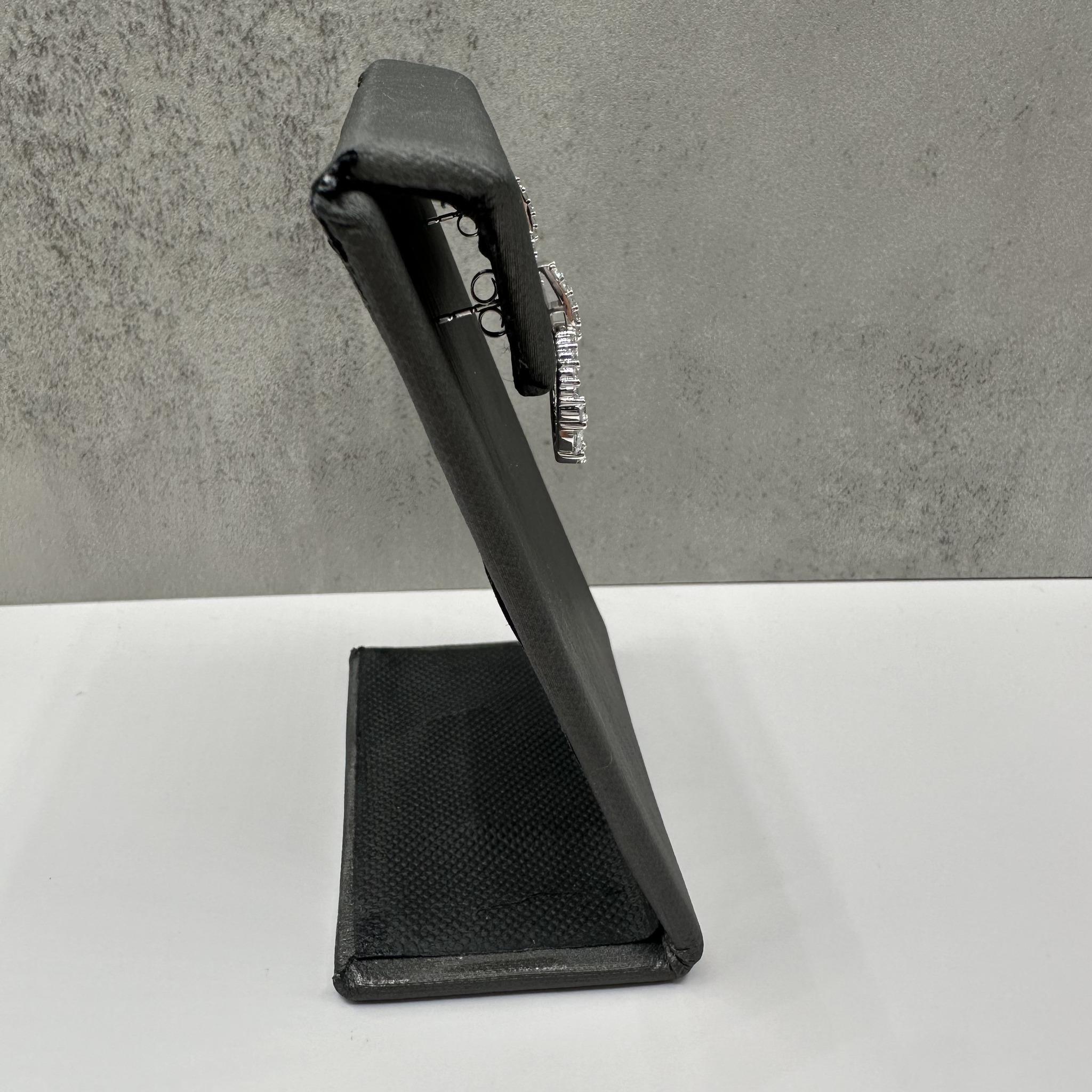 Taglio misto Orecchini a cerchio con diamanti in oro bianco 14 carati - 1,3 carati, nuovi in vendita