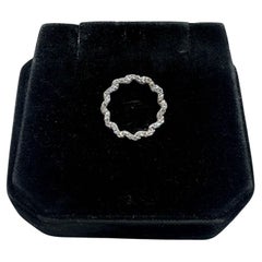 Diamond Circle Pendant in 14kt White Gold - 0.25ctw HI SI2-I1, Hidden Bail