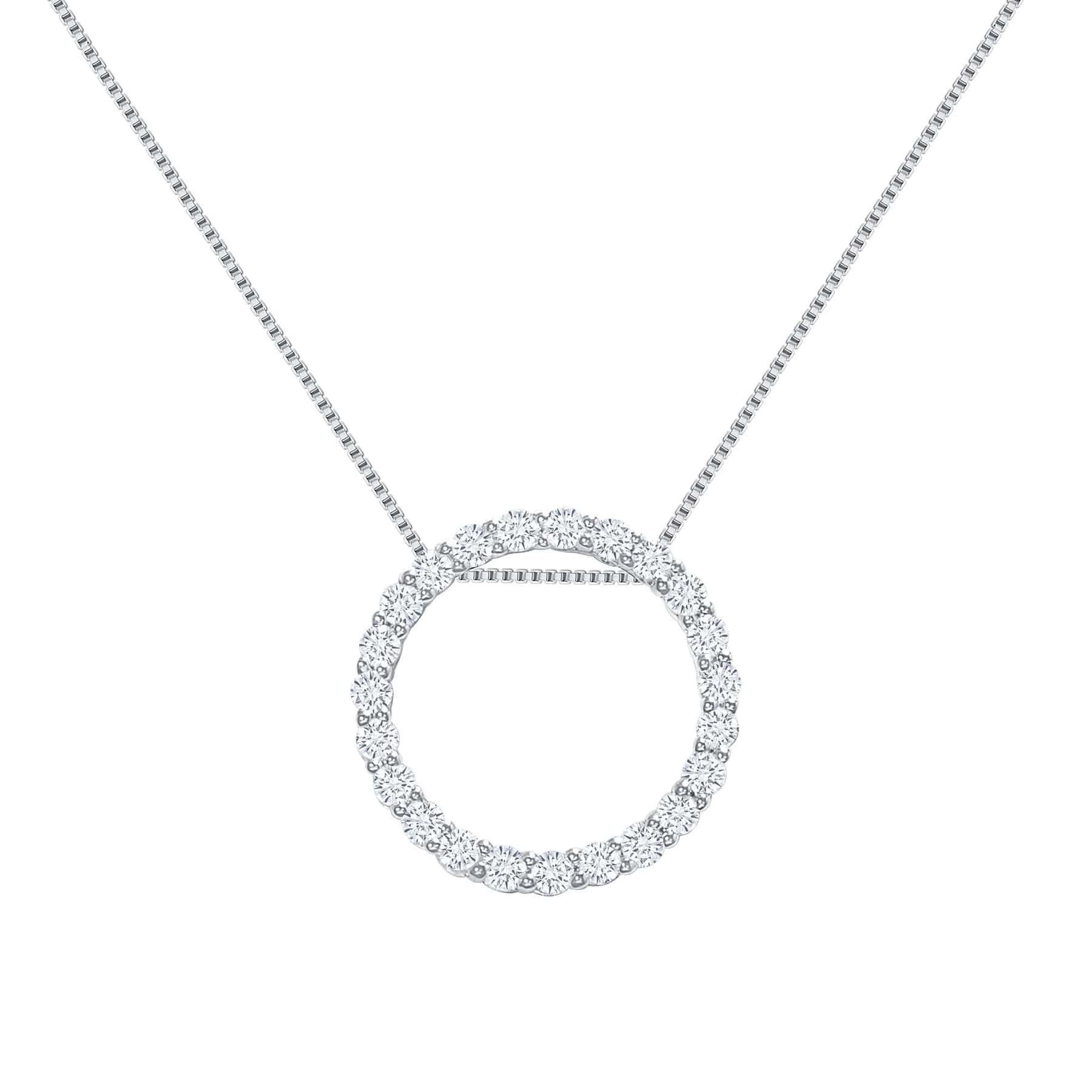 Diamond Circle Pendant Necklace In New Condition For Sale In Los Angeles, CA