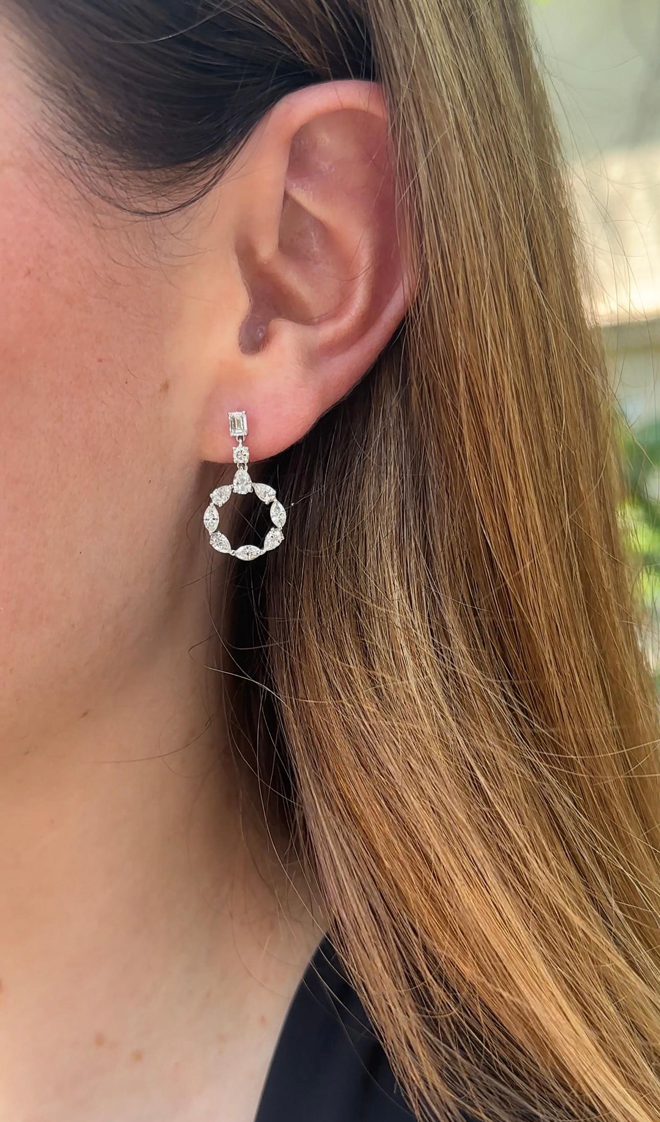 Taille poire Boucles d'oreilles à découpe circulaire en diamant en vente