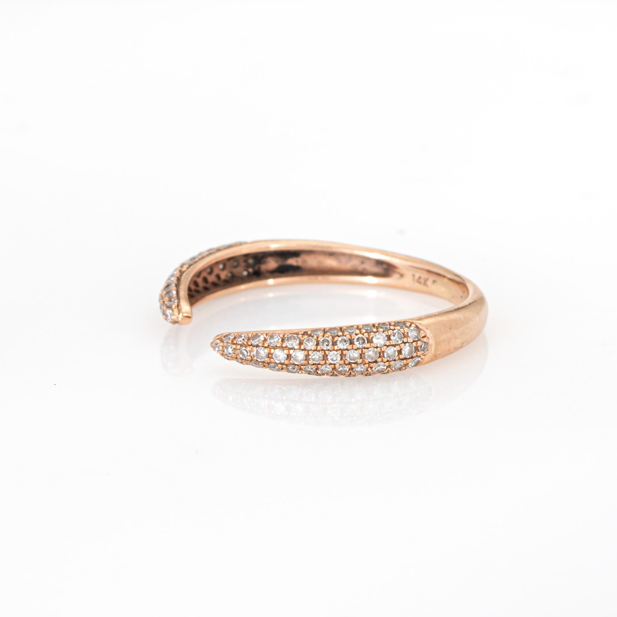 Diamond Claw Ring Sz 5.75 Open Pave Band 14k Rose Gold Estate Fine Jewelry (Rundschliff) im Angebot