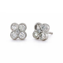 Boucles d'oreilles Trèfle en or blanc 18K avec diamants