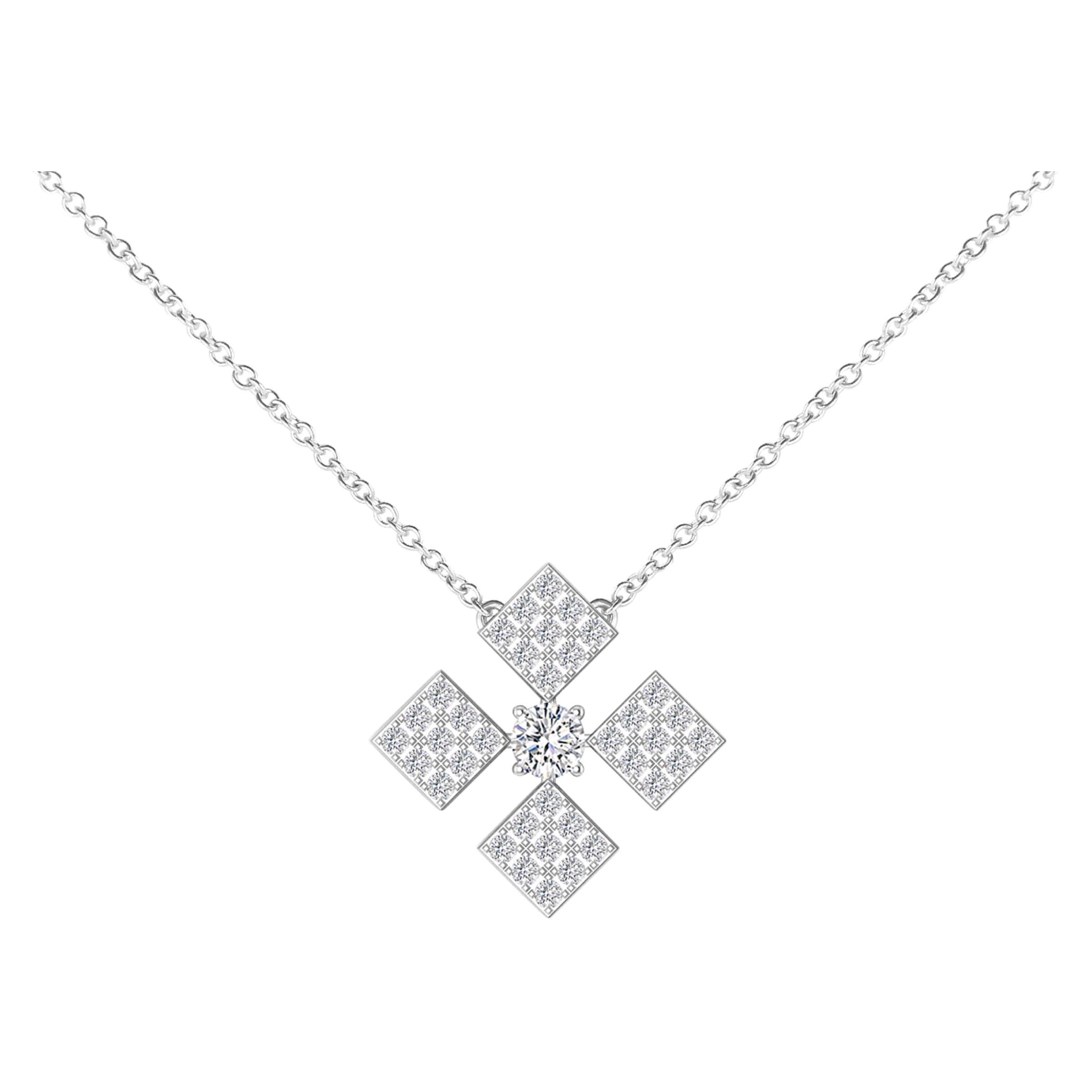 Diamond Clover Necklace in 18 Karat Gold For Sale