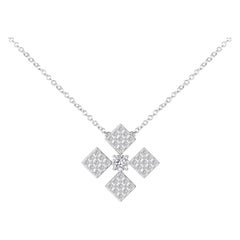 Diamond Clover Necklace in 18 Karat Gold
