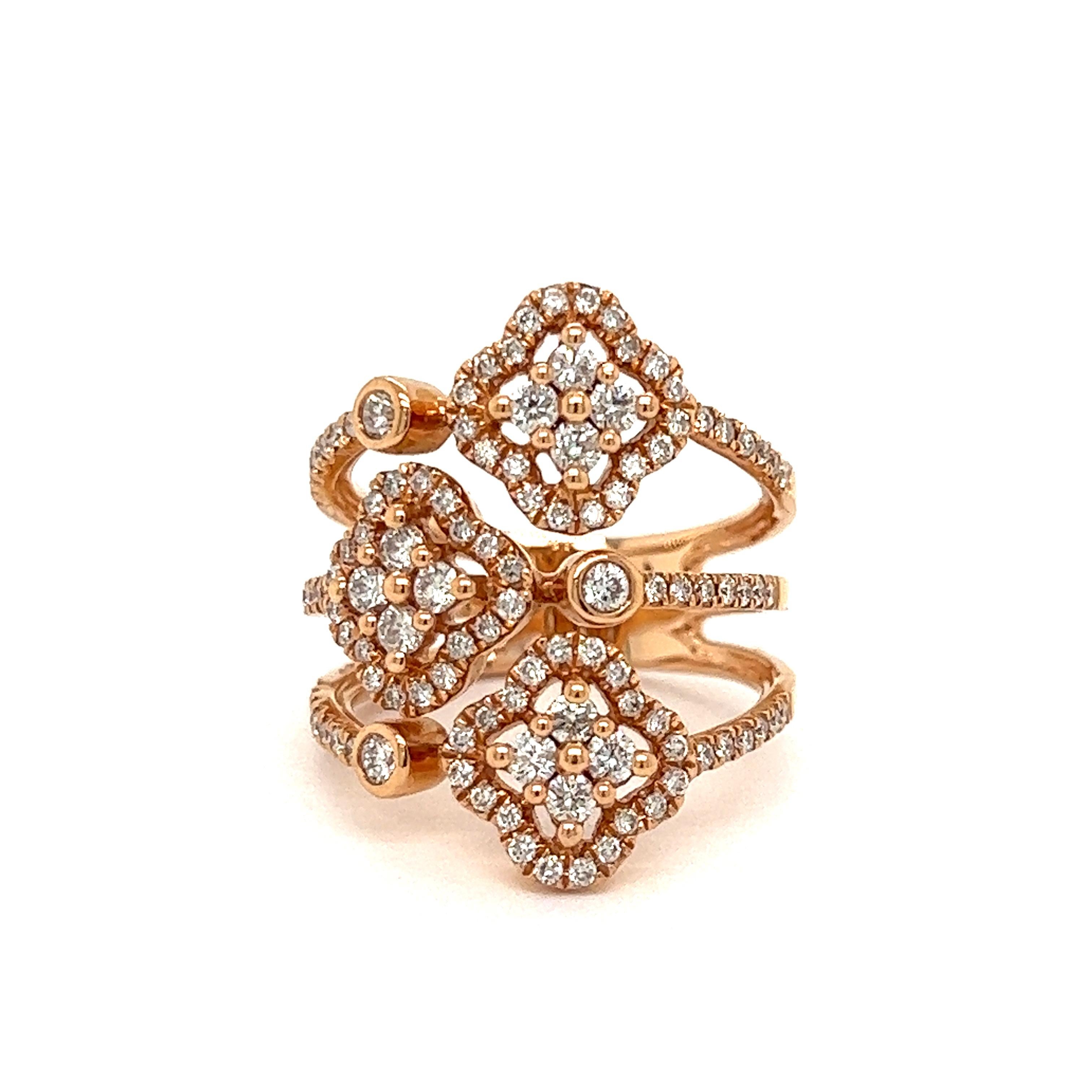 Diamant Kleeblattring mit Diamant im Zustand „Neu“ in Derby, NY