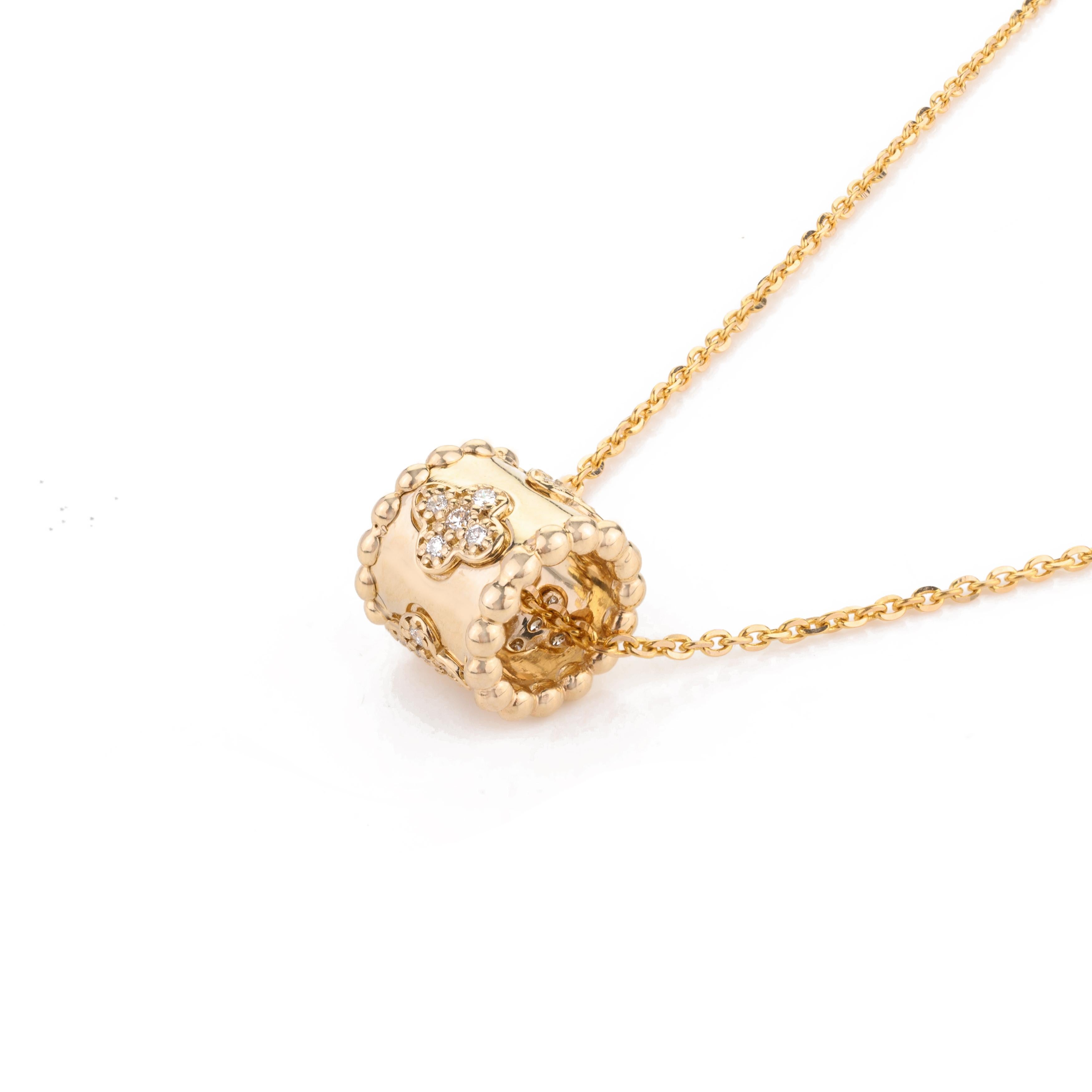 Diamond Clover Roller Pendant Chain Necklace for Her in 14k Solid Yellow Gold In New Condition In Houston, TX
