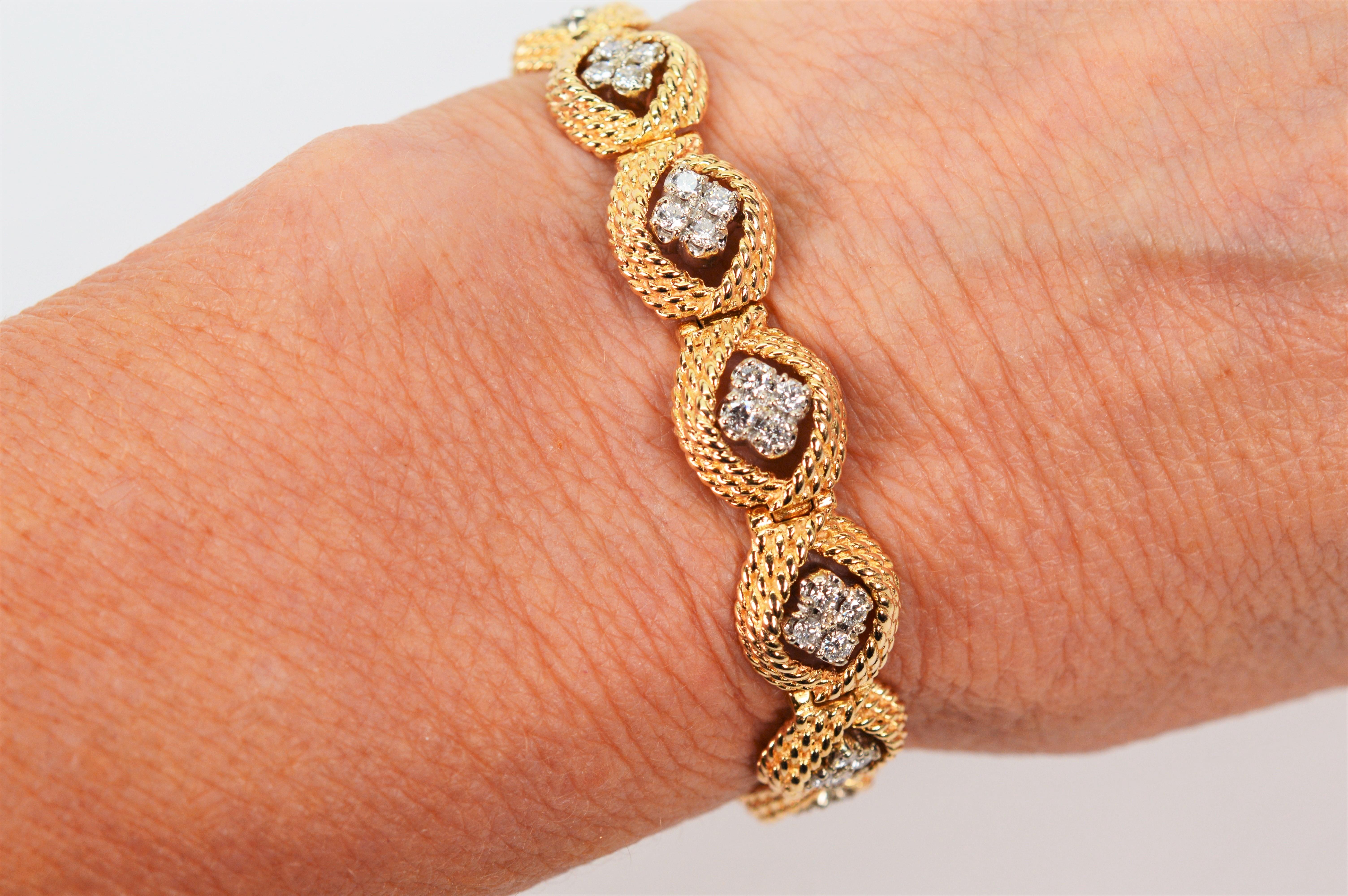 Round Cut Diamond Cluster 14 Karat Yellow Gold Rope Oval Link Bracelet For Sale