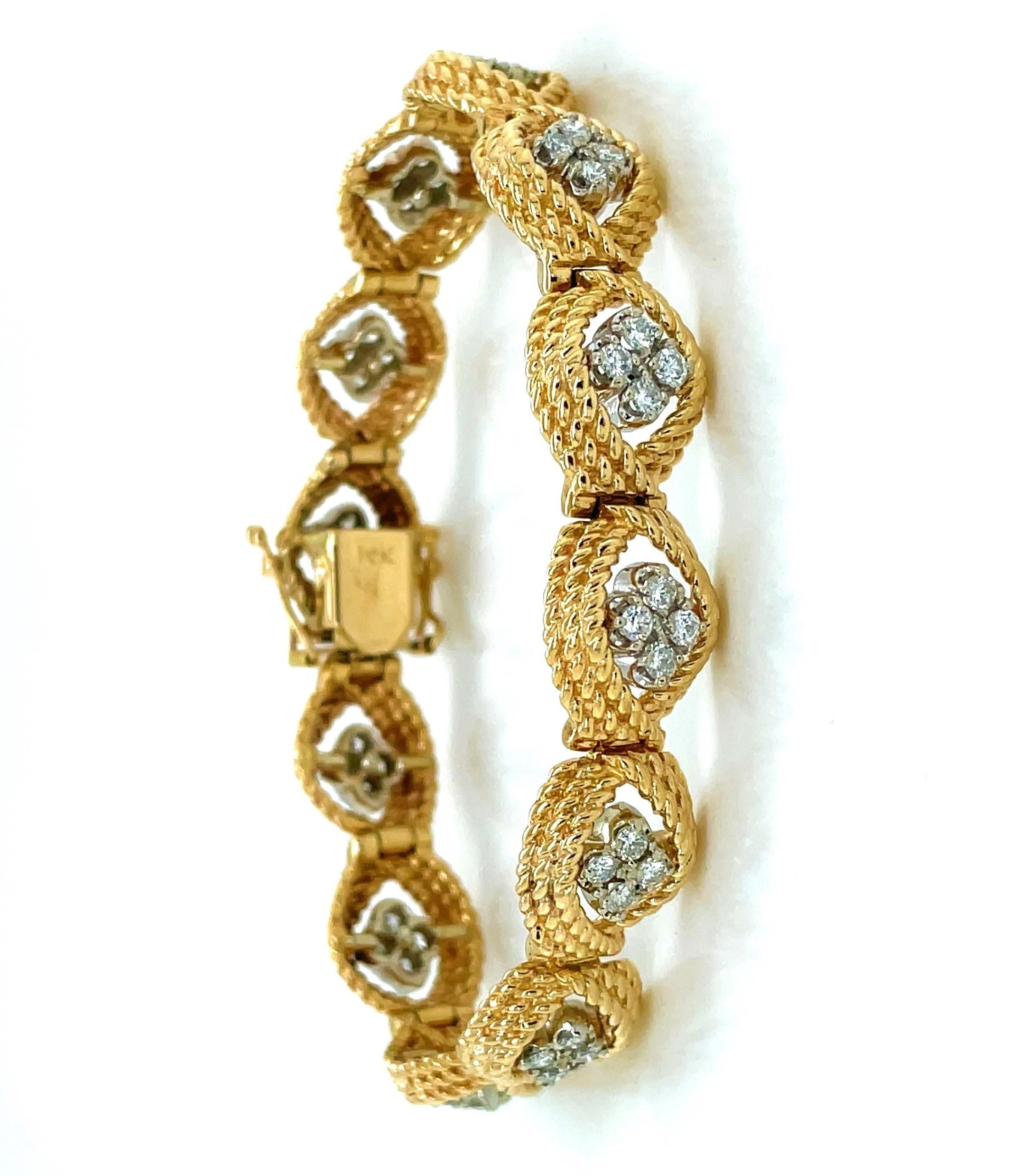 Women's Diamond Cluster 14 Karat Yellow Gold Rope Oval Link Bracelet For Sale