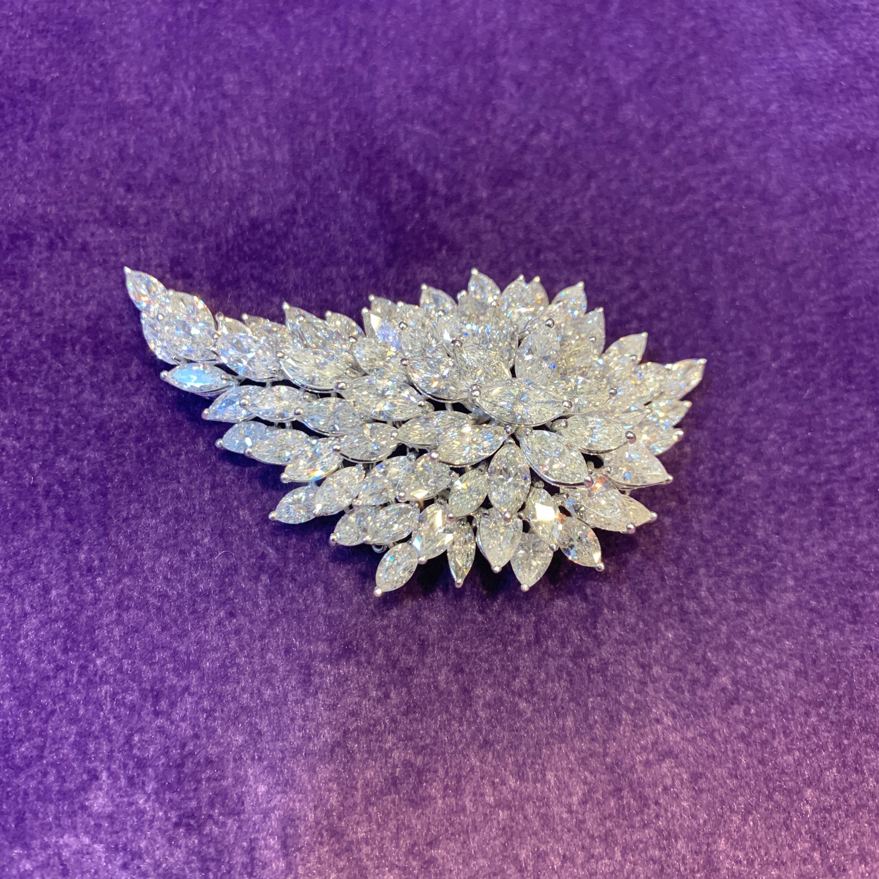 Diamond Cluster Brooch In Excellent Condition For Sale In New York, NY