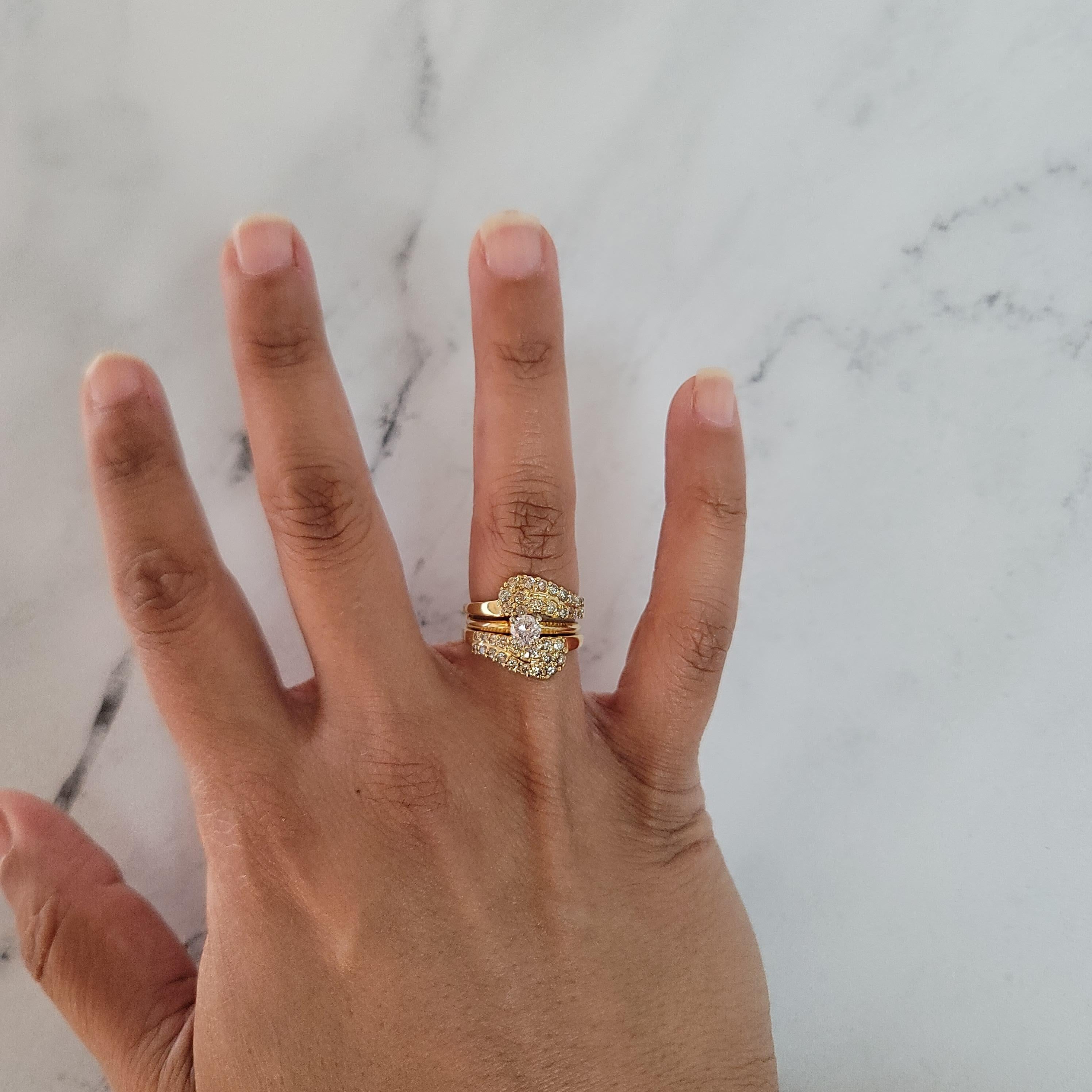 ♥ Ring Summary ♥

Main Stone: Diamond
Approx. Carat Weight: .95cttw
Diamond Clarity: VS2/SI1
Diamond Color: I/J
Stone Cut: Round
Band Material: 14k Yellow Gold
Gap Measurement: 4mm
Dimension Height: 17mm
**Ring Guard Only 