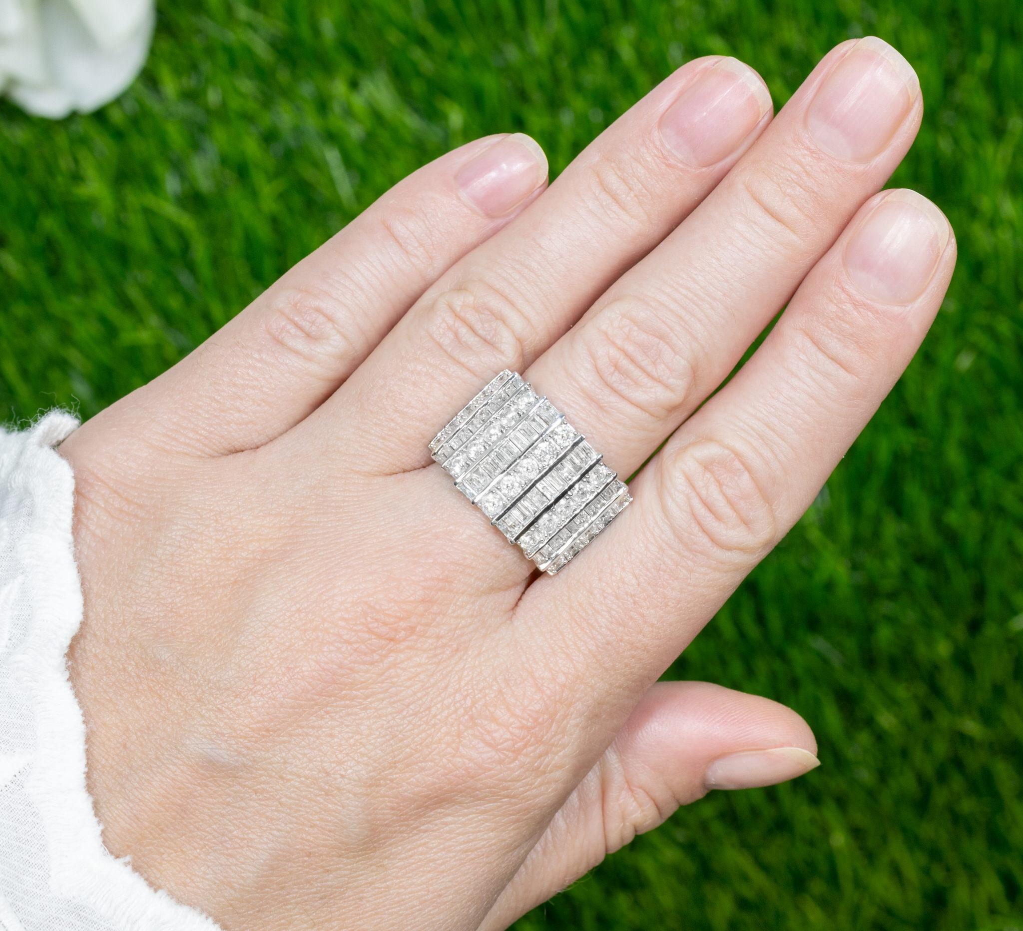 Contemporary Diamond Cluster Cocktail Ring Baguette and Round 3 Carats 14K White Gold For Sale