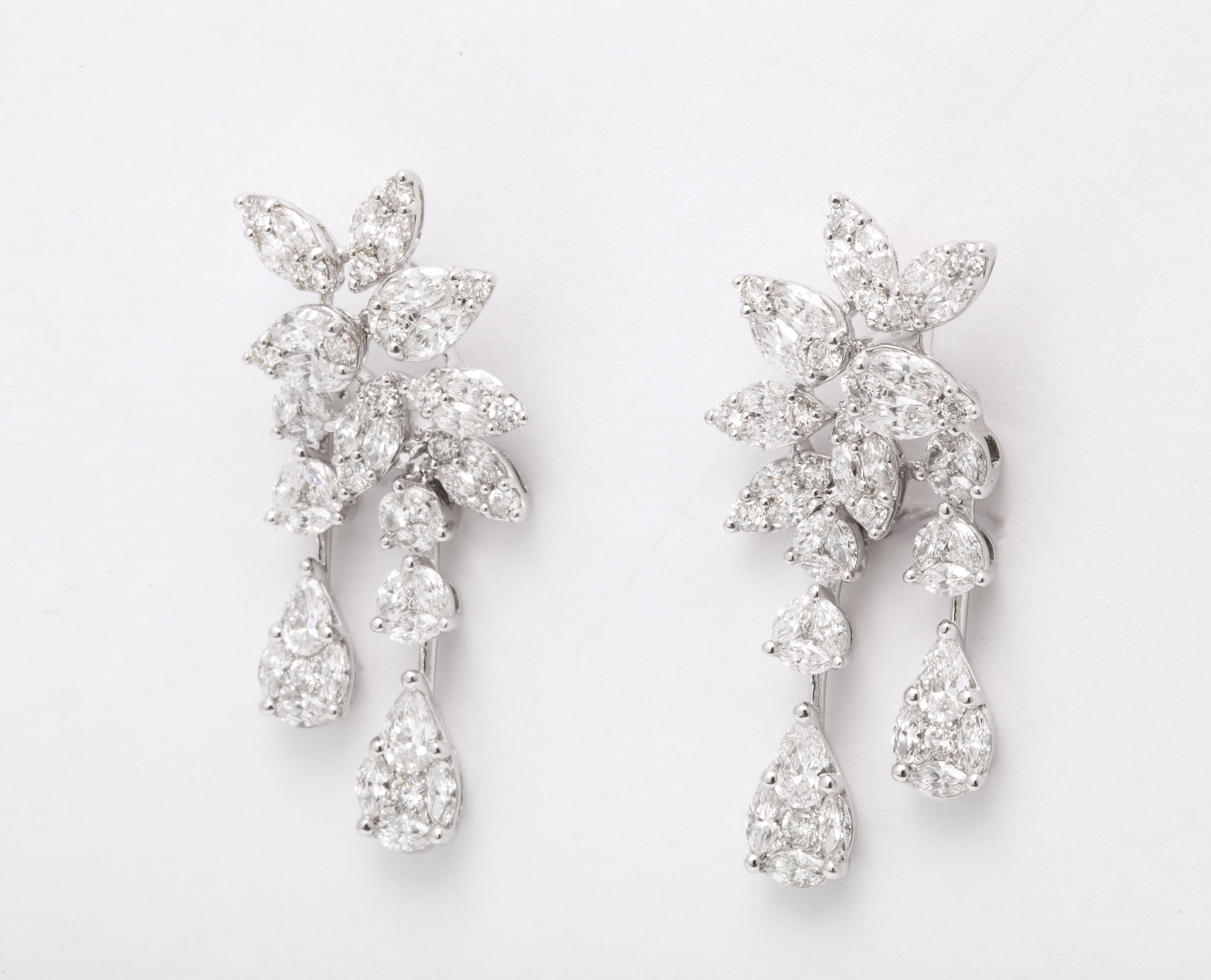 Women's Diamond Cluster Dangle Earring For Sale