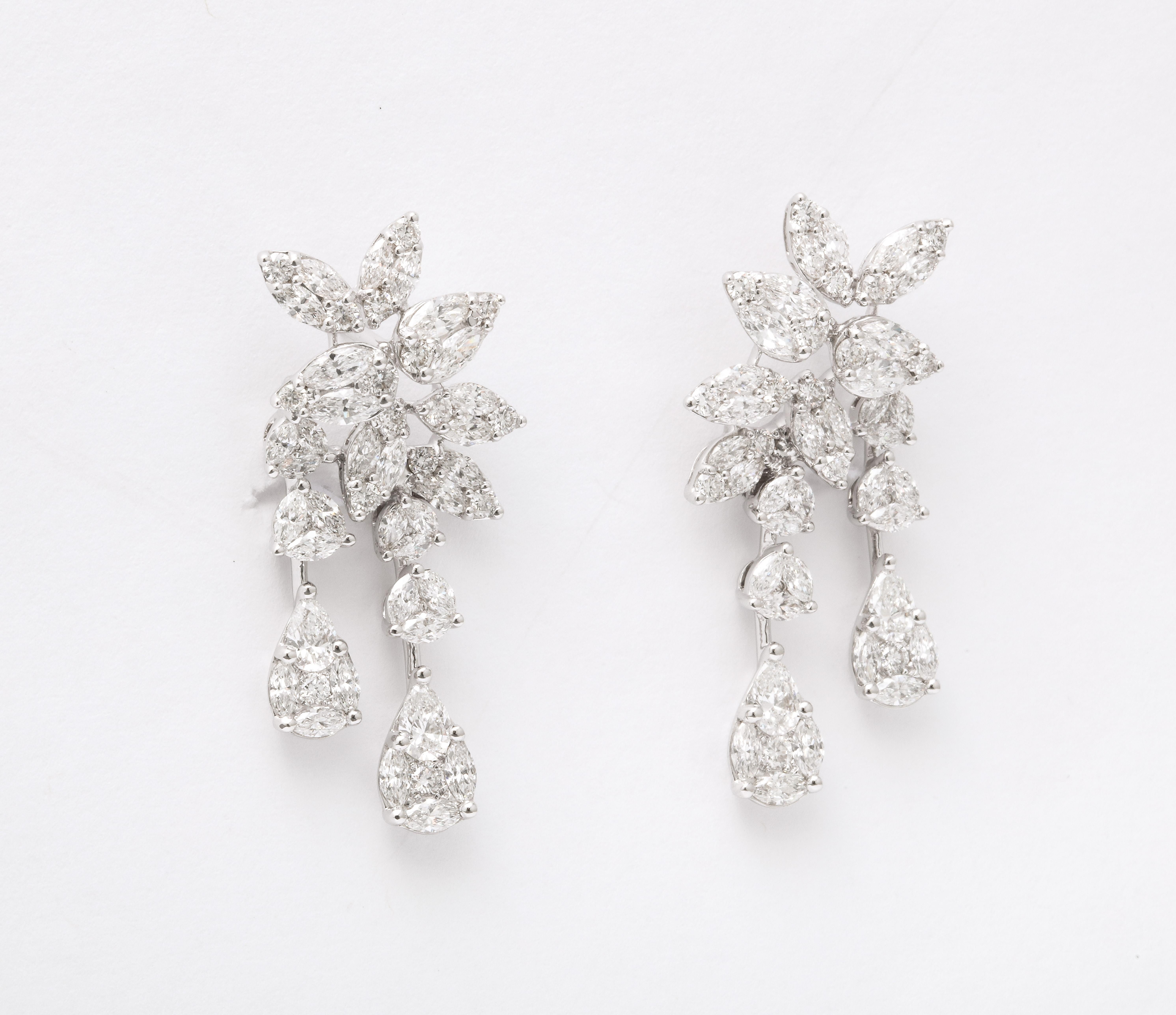 Diamond Cluster Dangle Earring For Sale 1