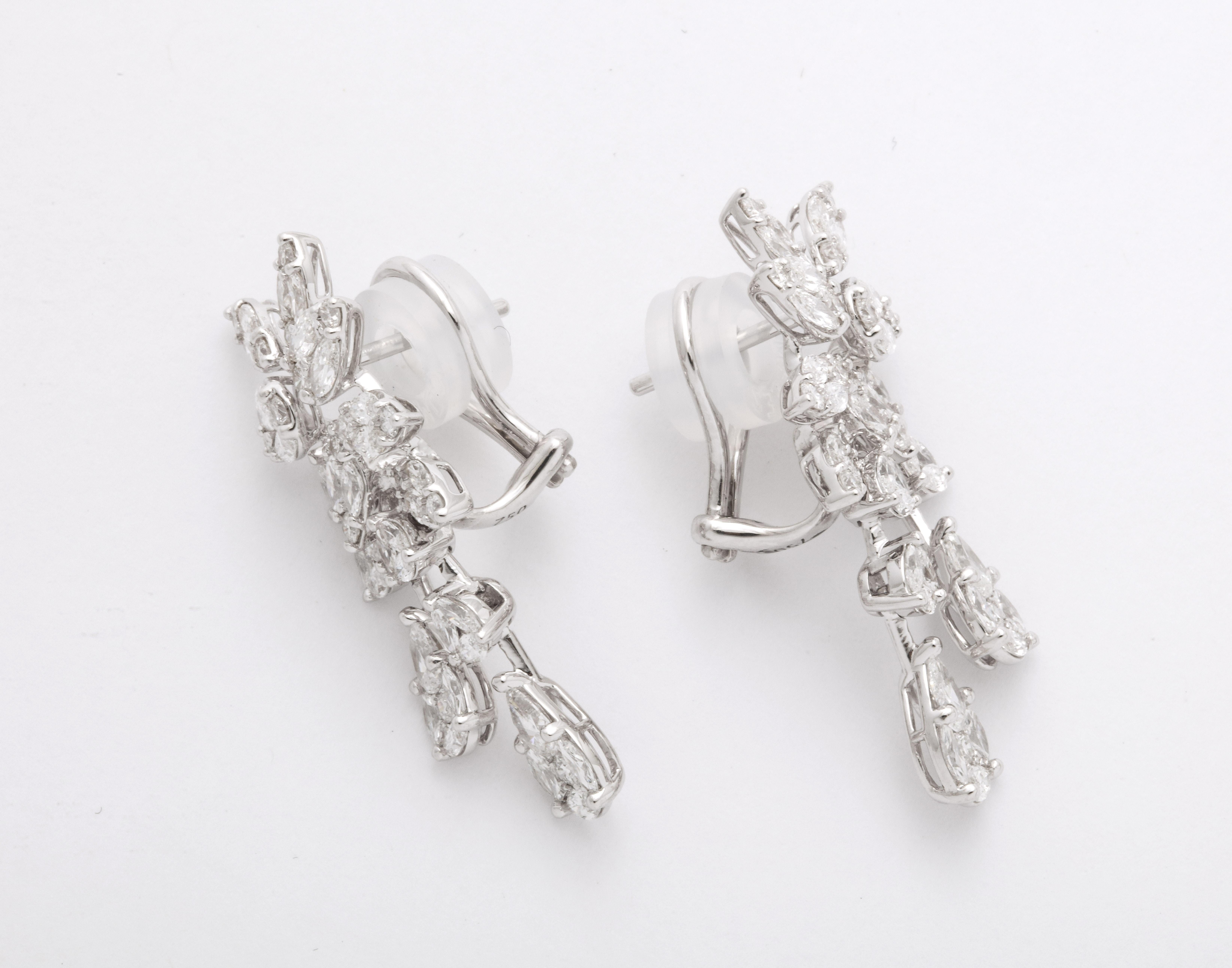 Diamond Cluster Dangle Earring For Sale 3