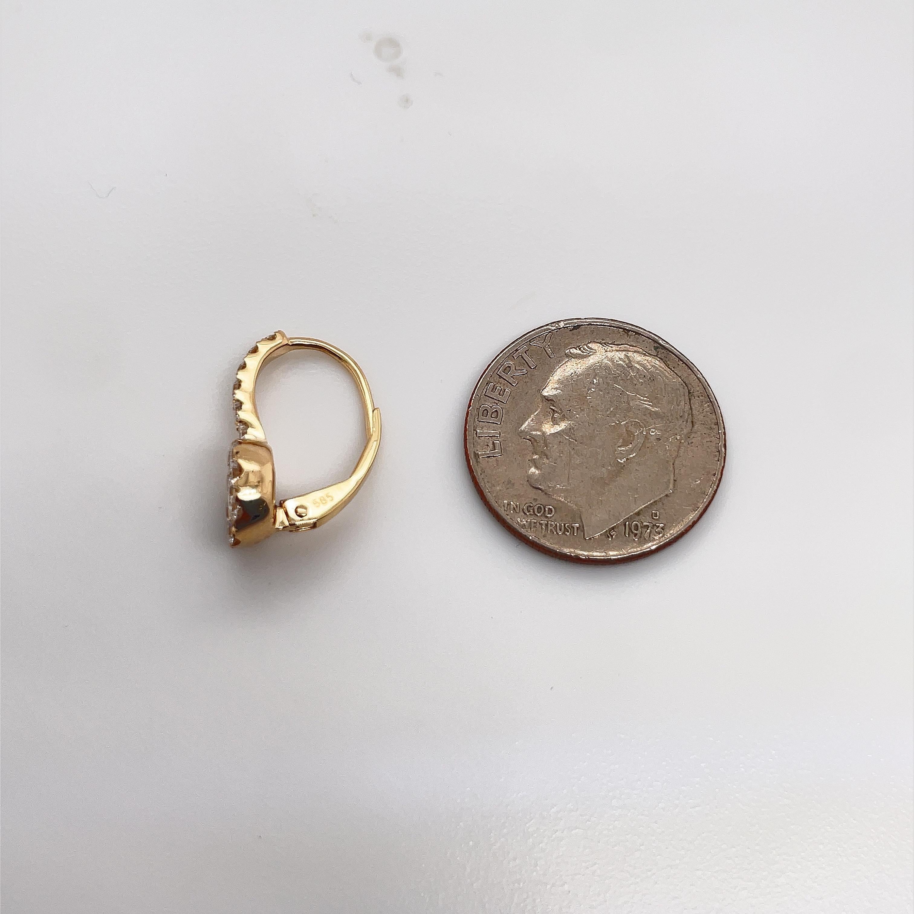 Diamond Cluster Drop Earrings 0.82 Carats 14 Karat Yellow Gold 2.3 Grams For Sale 2
