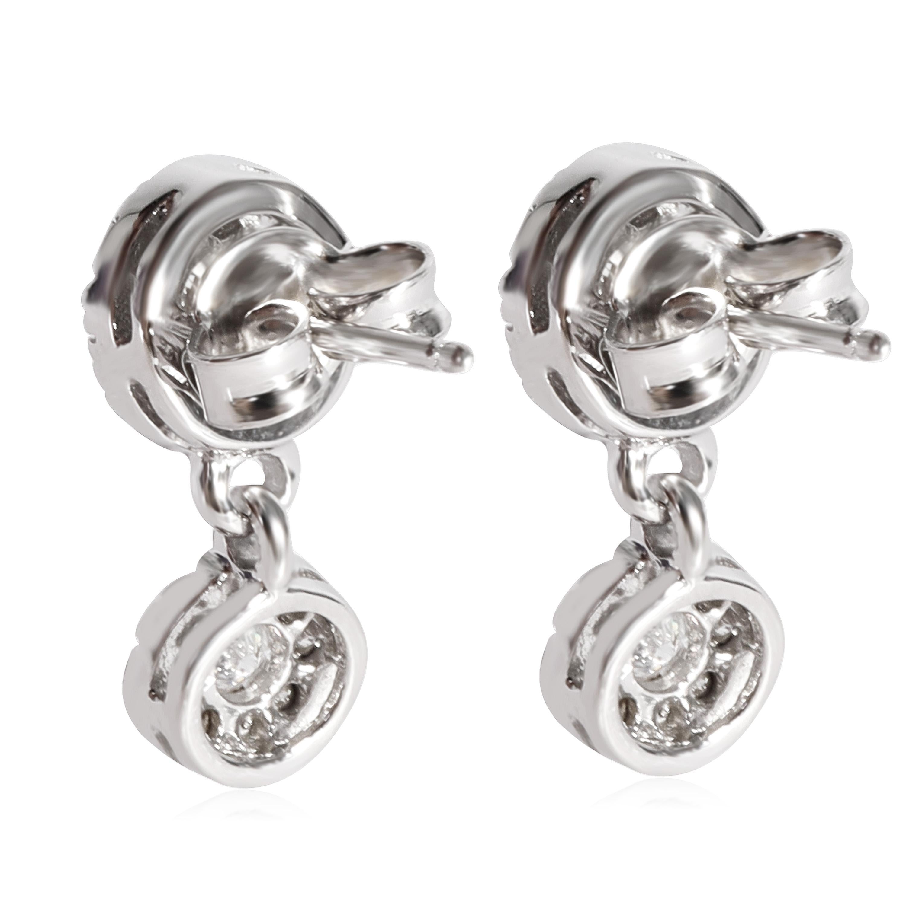 Diamond Cluster Drop Earrings in 14k White Gold 1/1 Ctw

PRIMARY DETAILS
SKU: 117760
Listing Title: Diamond Cluster Drop Earrings in 14k White Gold 1/1 Ctw
Condition Description: Retails for 1595 USD. In excellent condition and recently