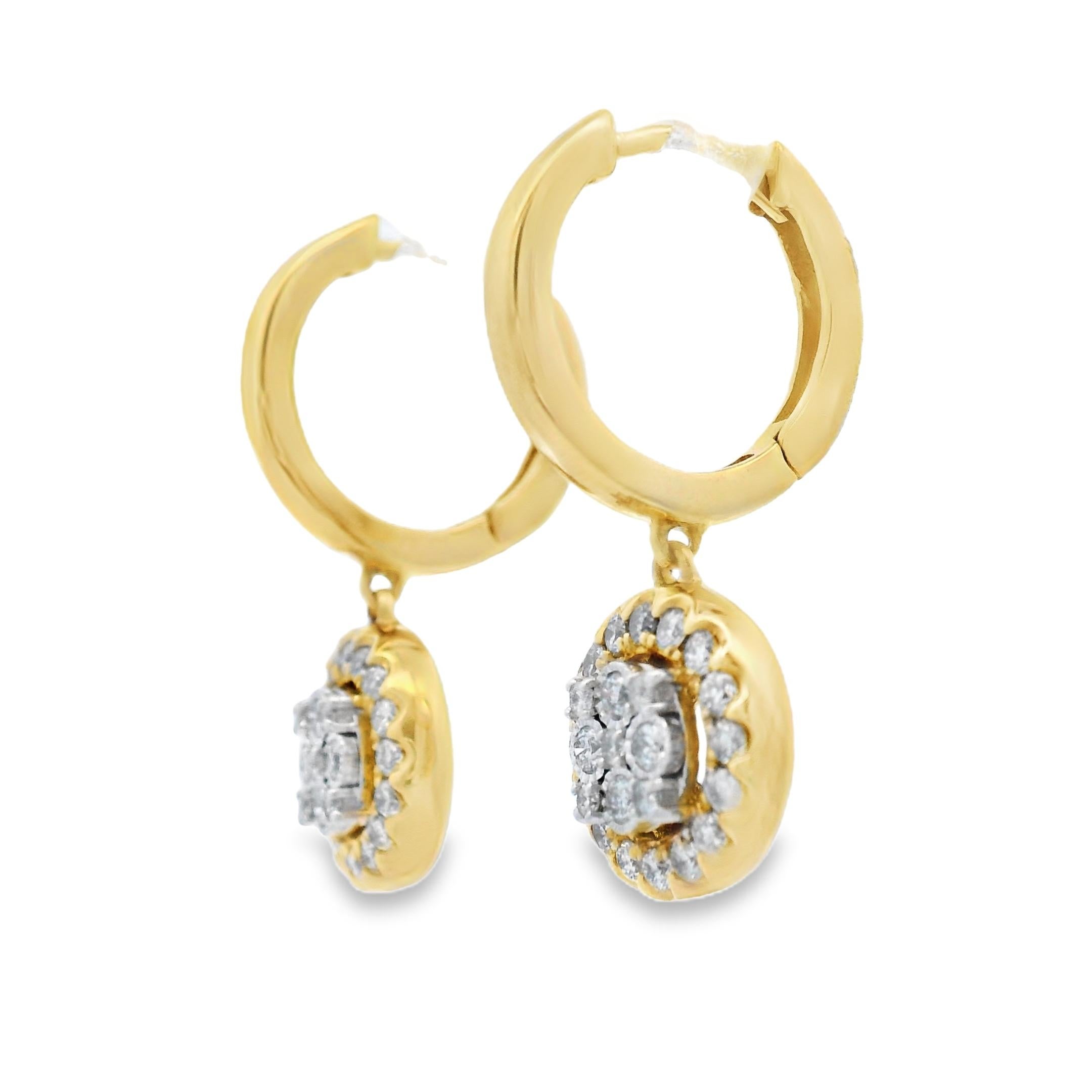 Pendientes de gota de racimo de diamantes en oro amarillo de 14 quilates 0,50 quilates en venta 2