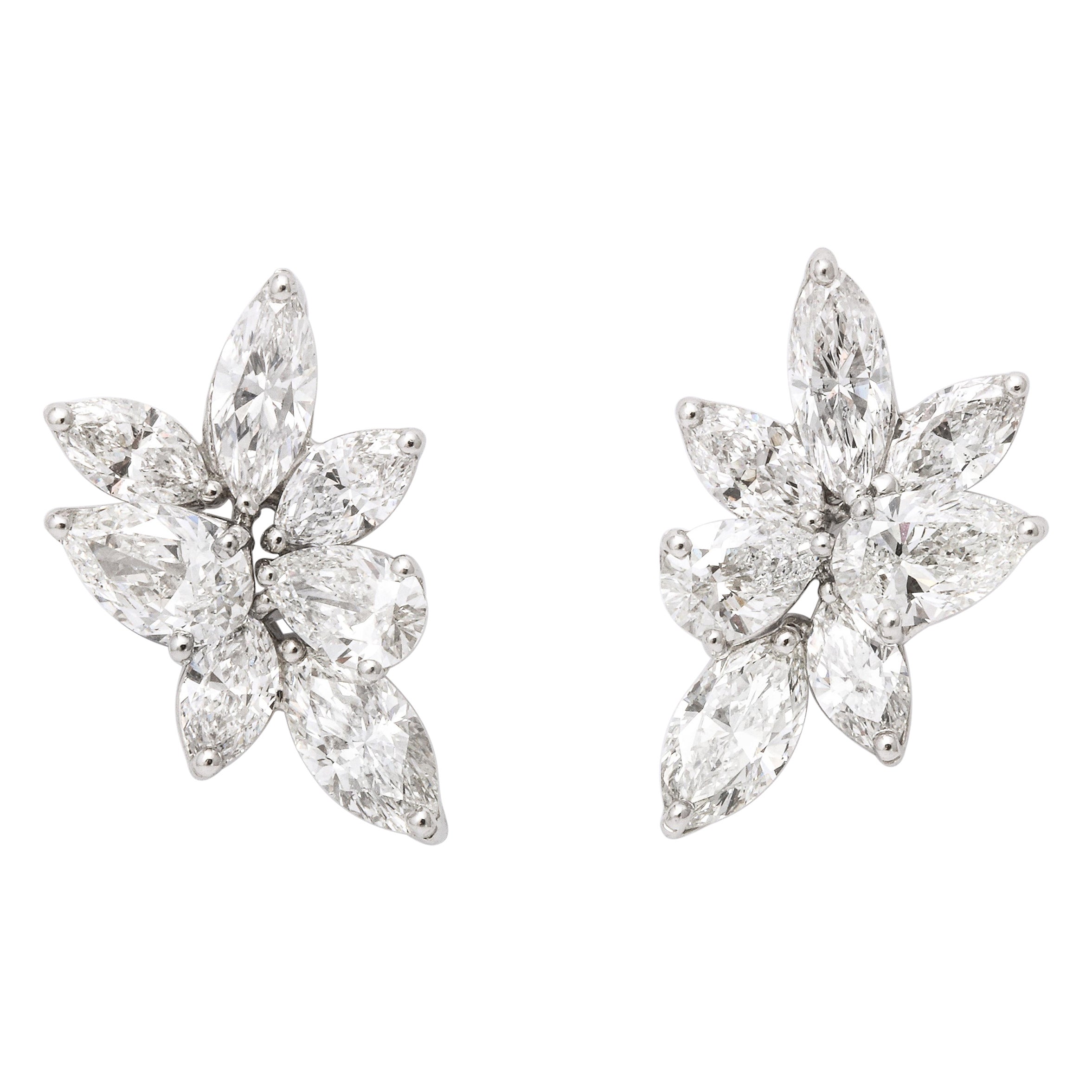 Cluster-Ohrring mit Diamanten