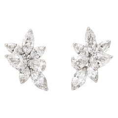 Cluster-Ohrring mit Diamanten
