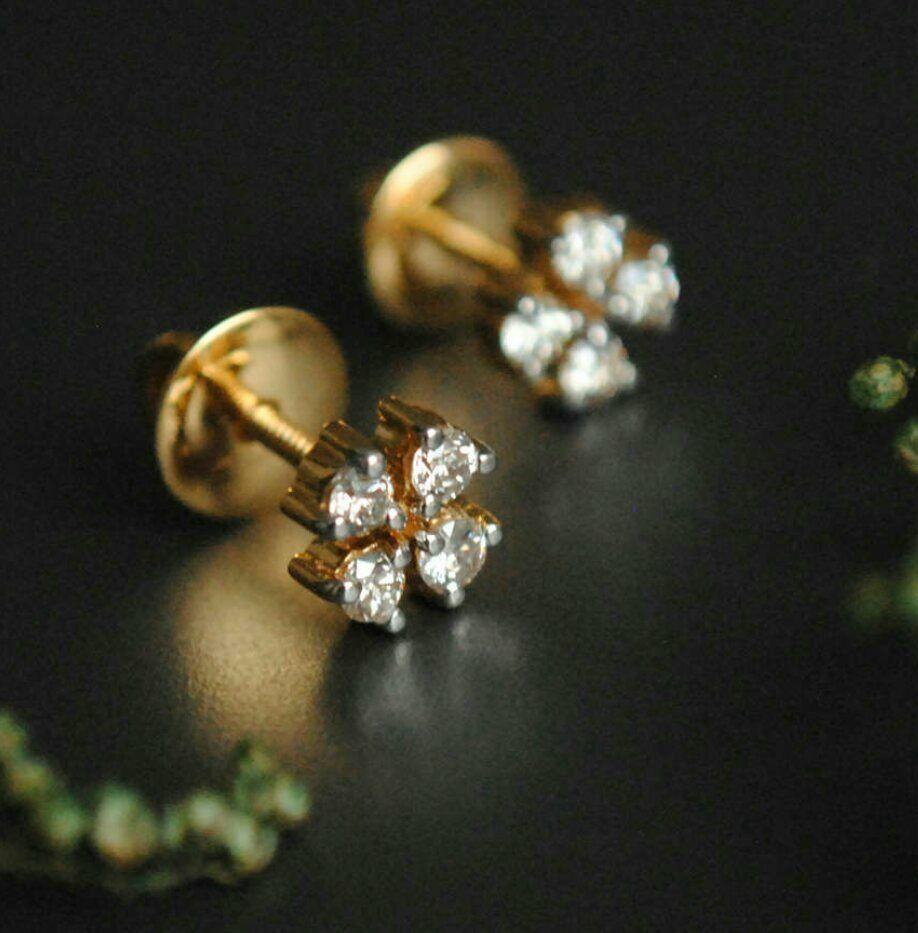 Brilliant Cut Diamond Cluster Earrings 14k Gold Clover Leaf Bridal Earring Wedding Gift Charm. For Sale