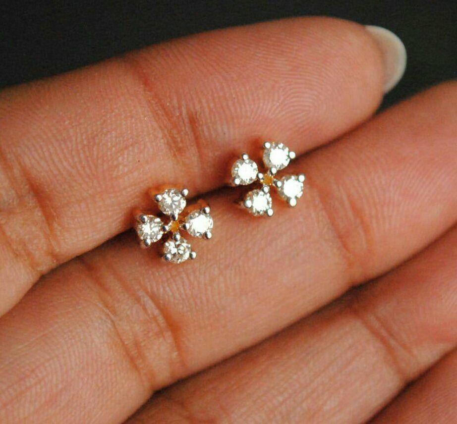 Diamond Cluster Earrings 14k Gold Clover Leaf Bridal Earring Wedding Gift Charm. In New Condition For Sale In Chicago, IL