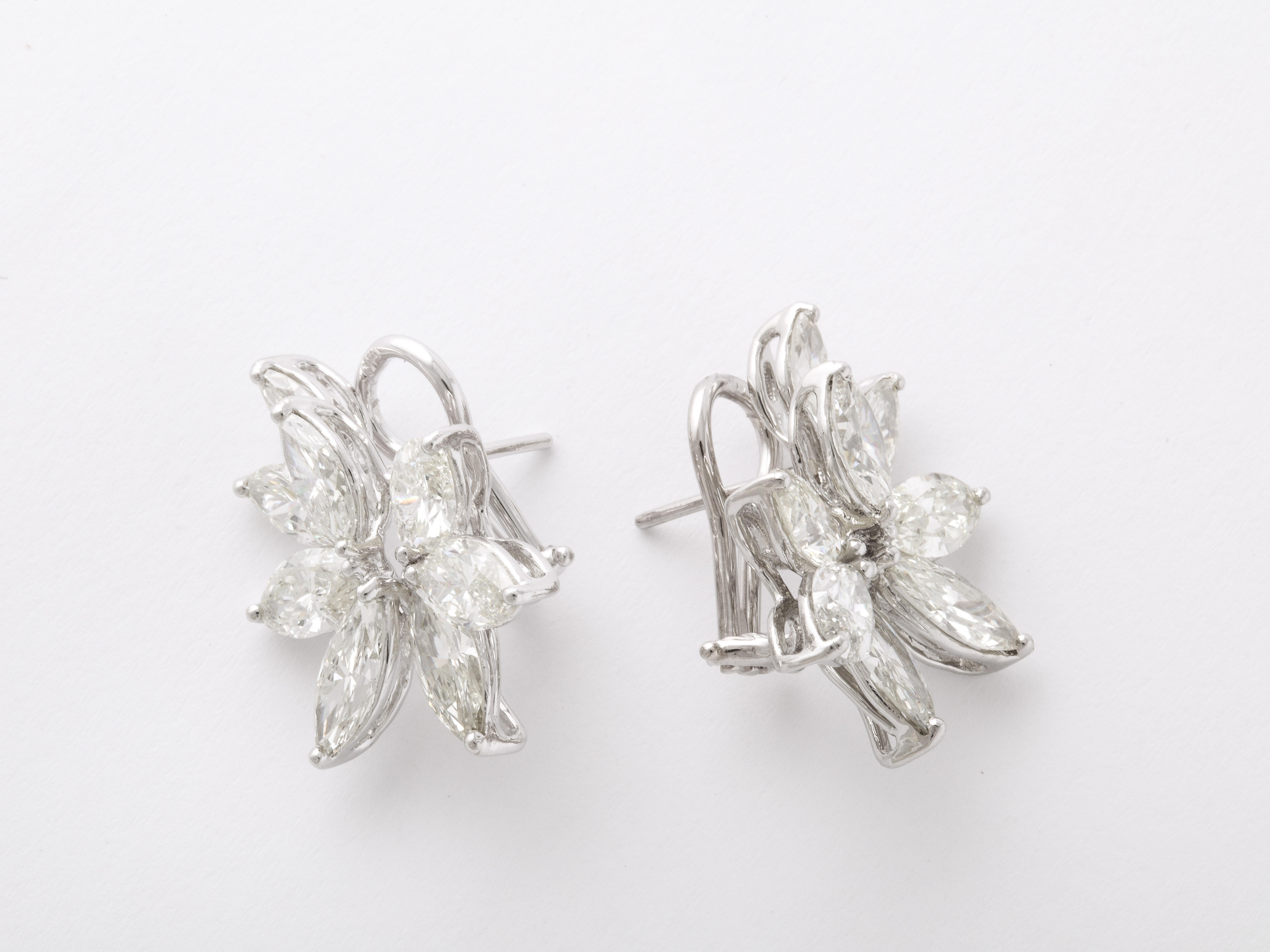 Diamant-Cluster-Ohrringe für Damen oder Herren im Angebot
