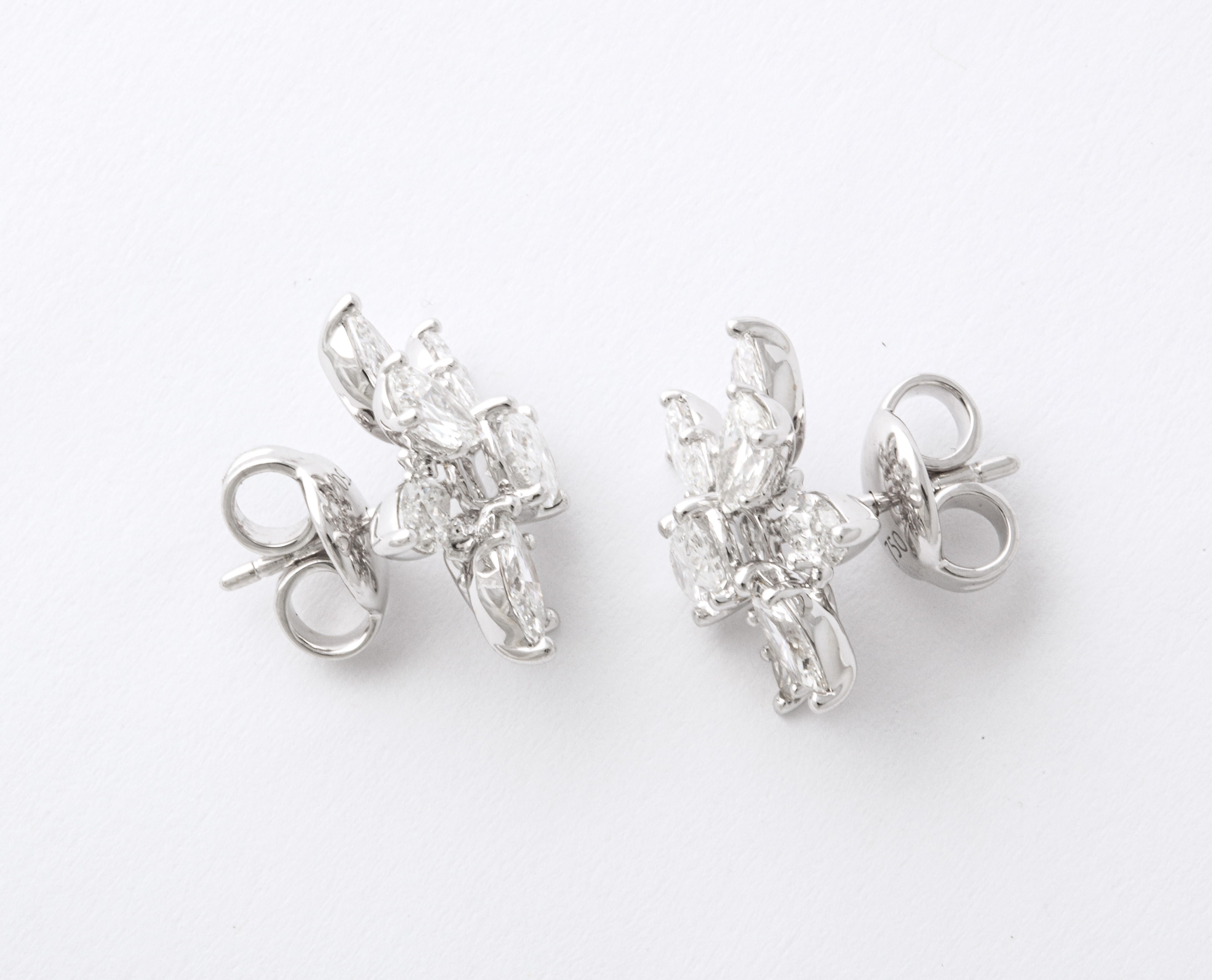 Diamond Cluster Earrings  For Sale 3
