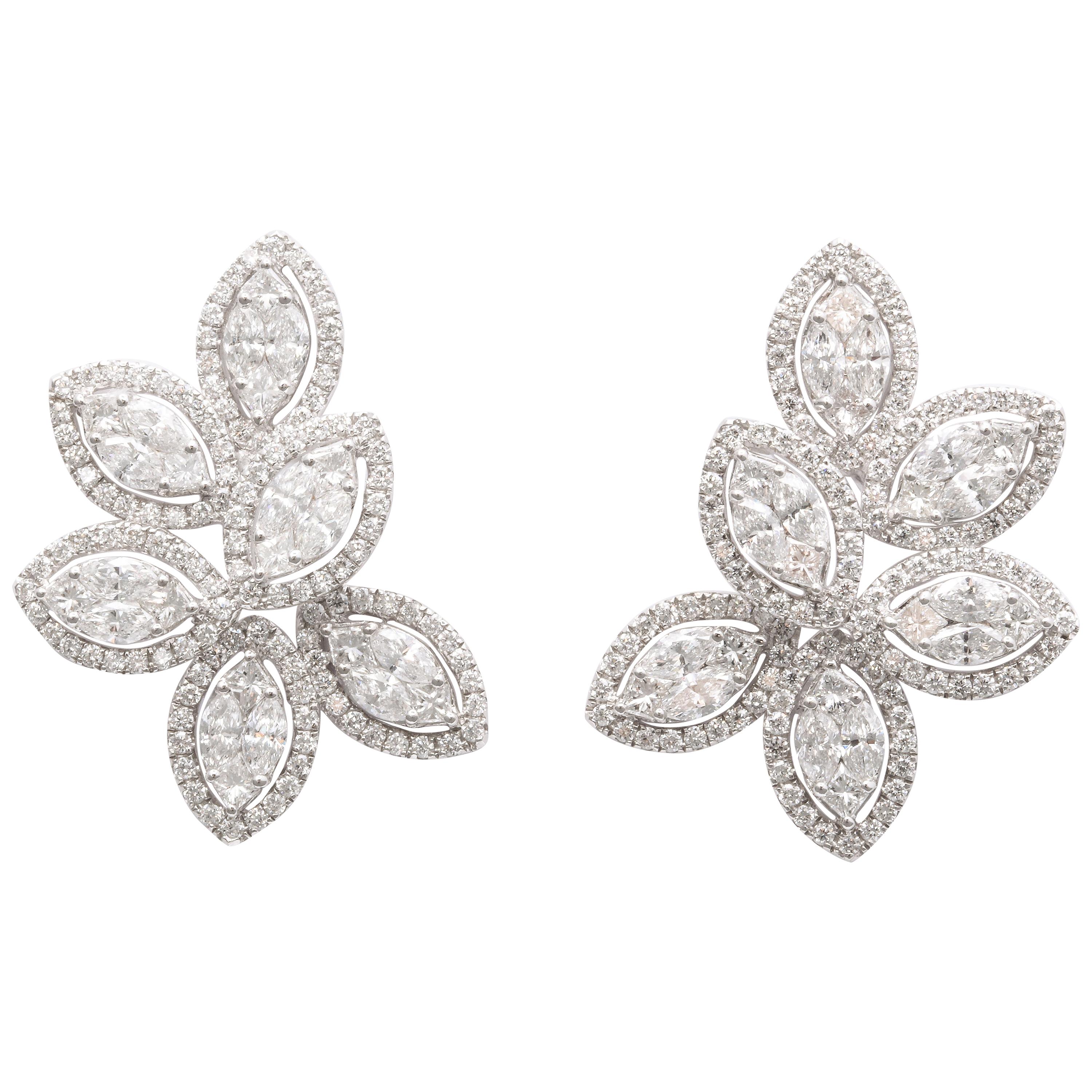 Boucles d'oreilles grappe de diamants en vente