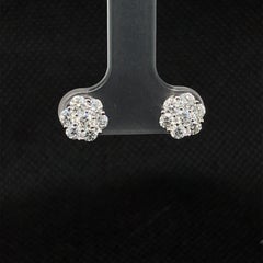 Diamant-Blumen-Cluster-Ohrstecker aus Weißgold, insgesamt 1,09 Karat