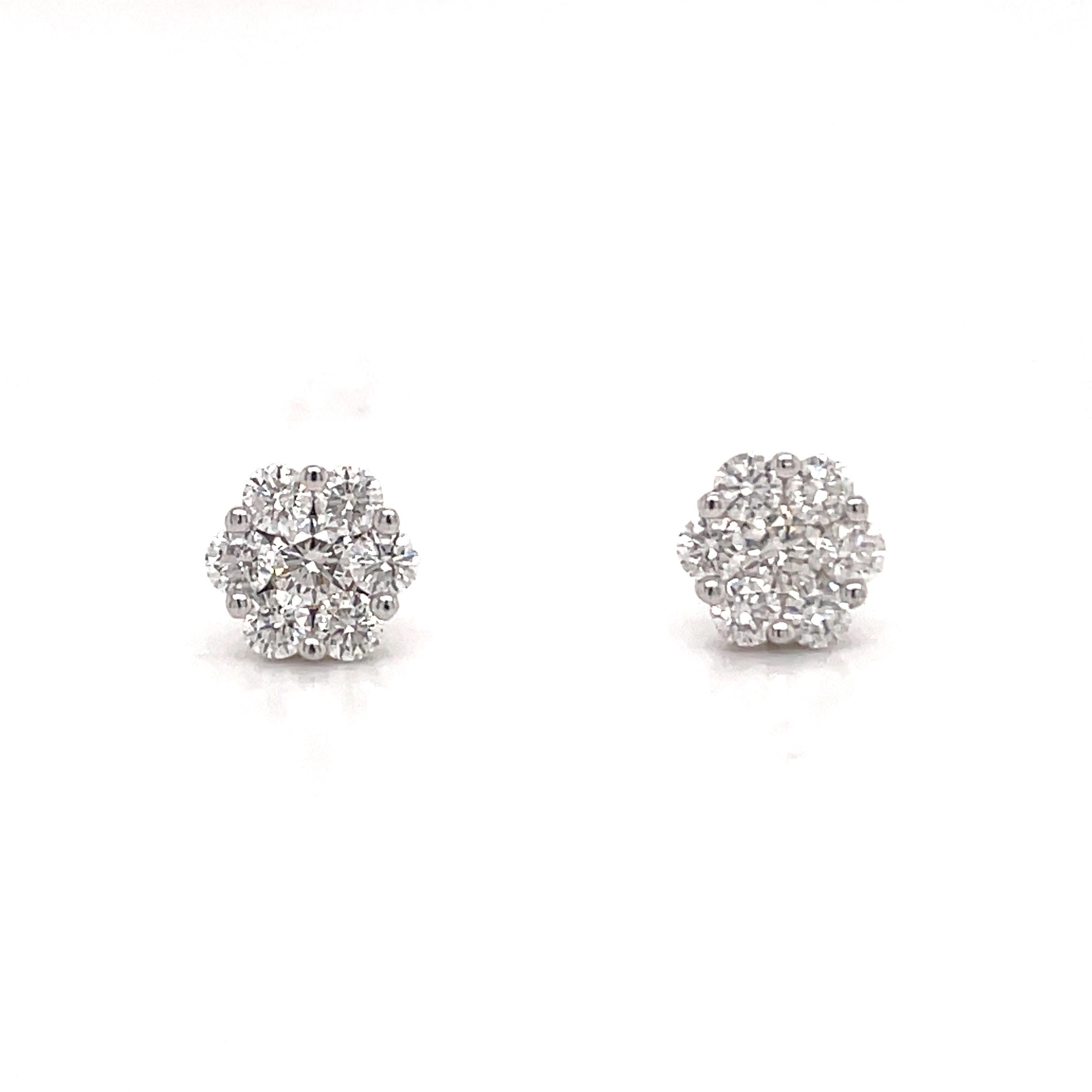 Round Cut Diamond Cluster Flower Stud Earrings 1.04 Carats 14 Karat White Gold 1.6 Grams For Sale