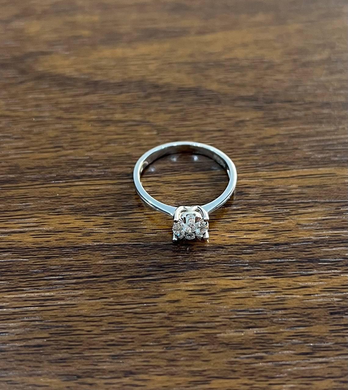 Women's Diamond Cluster Halo 14K White Gold Dainty Promise Ring For Sale